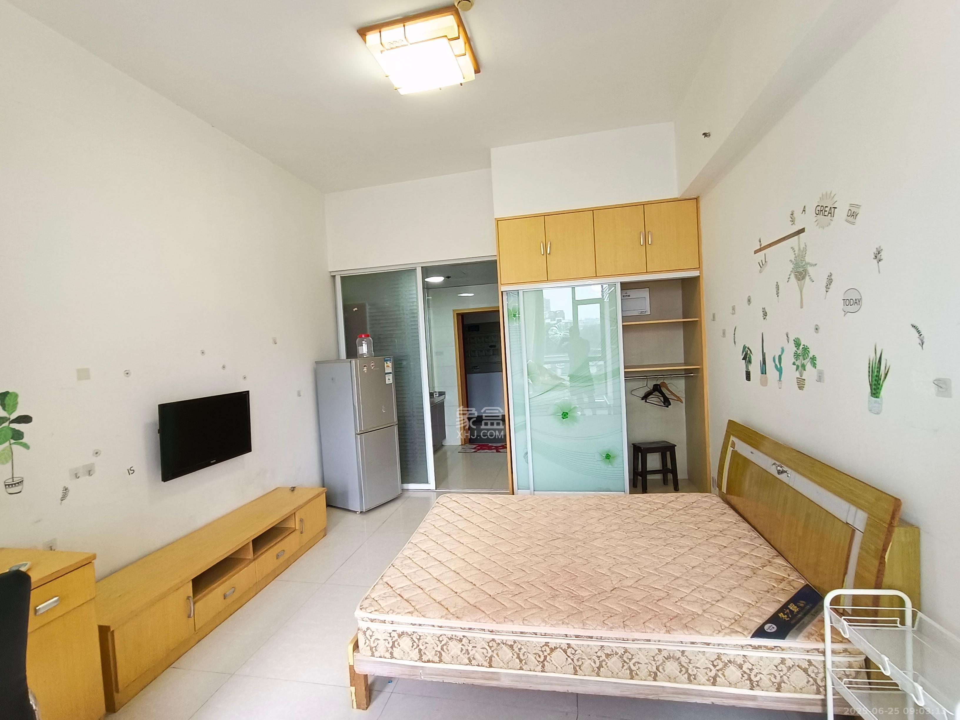 长房时代城  1室1厅1卫   1500.00元/月室内图