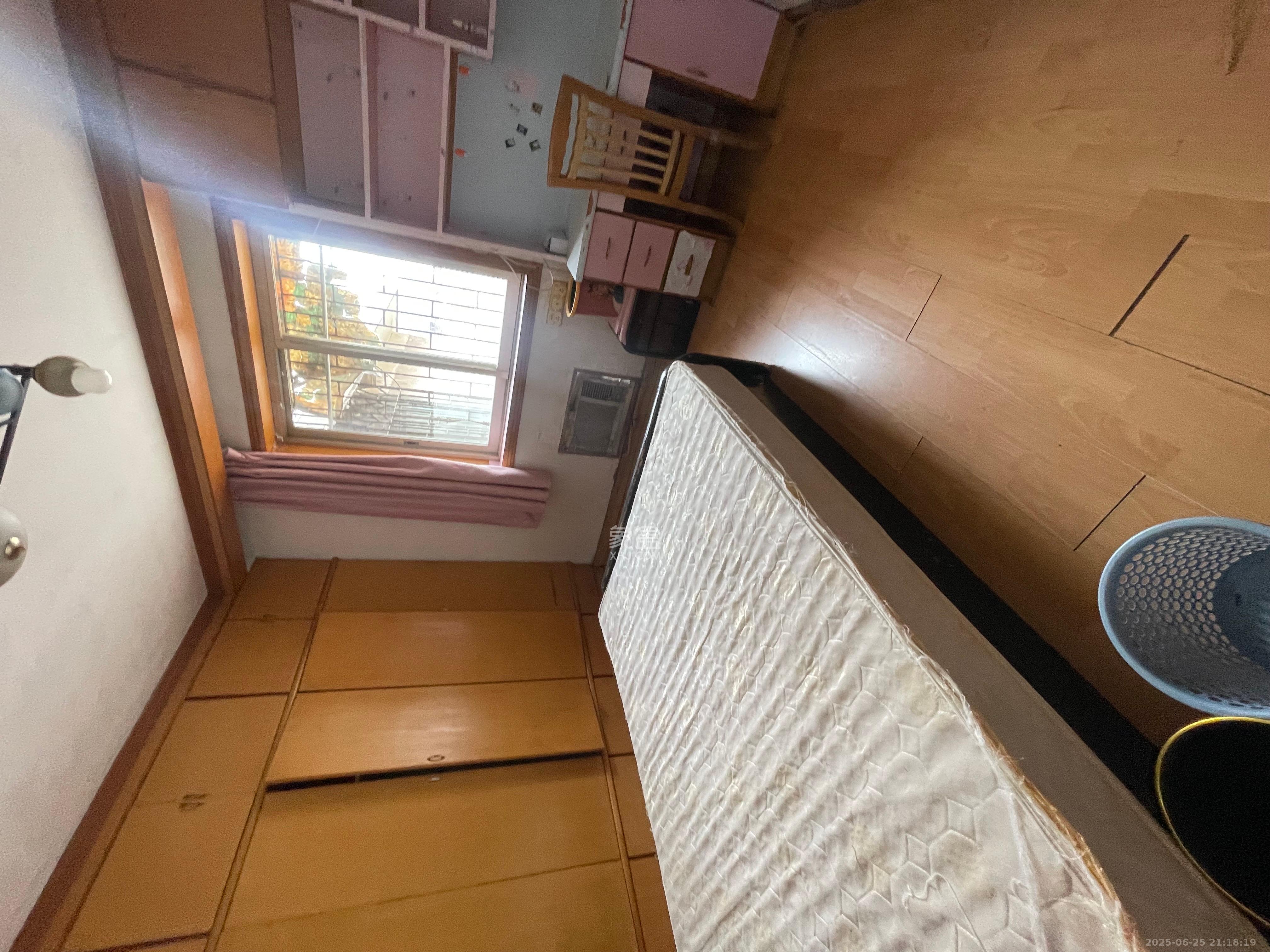 向韶村 1室0厅0卫 1500.0元/月 向韶村 1室0厅0卫 1500.0元/月室内图