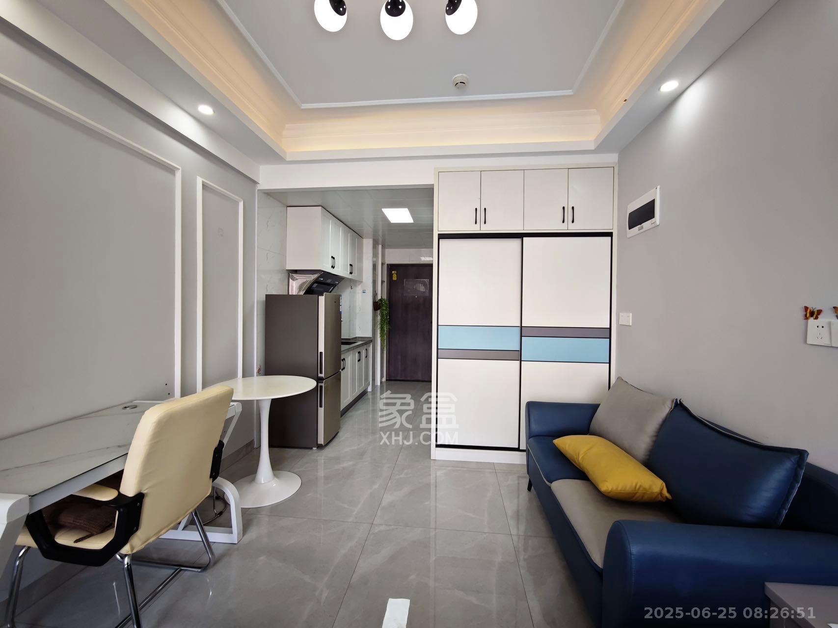 龙湖湘江星座(祺鑫星座公寓) 1室0厅0卫 1500.0元/月 龙湖湘江星座(祺鑫星座公寓) 1室0厅0卫 1500.0元/月室内图