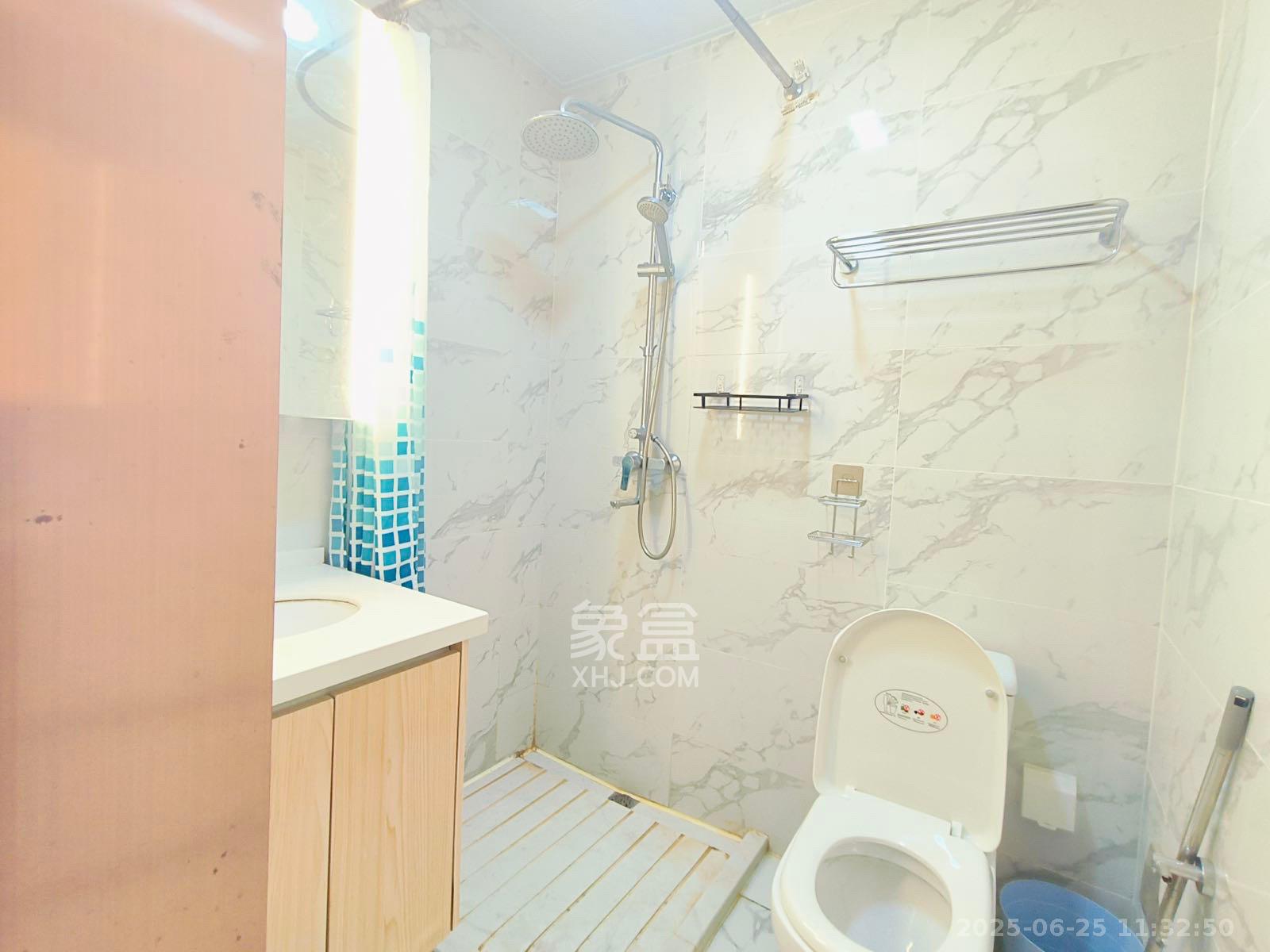华润翡翠府  1室0厅0卫   1450.00元/月室内图