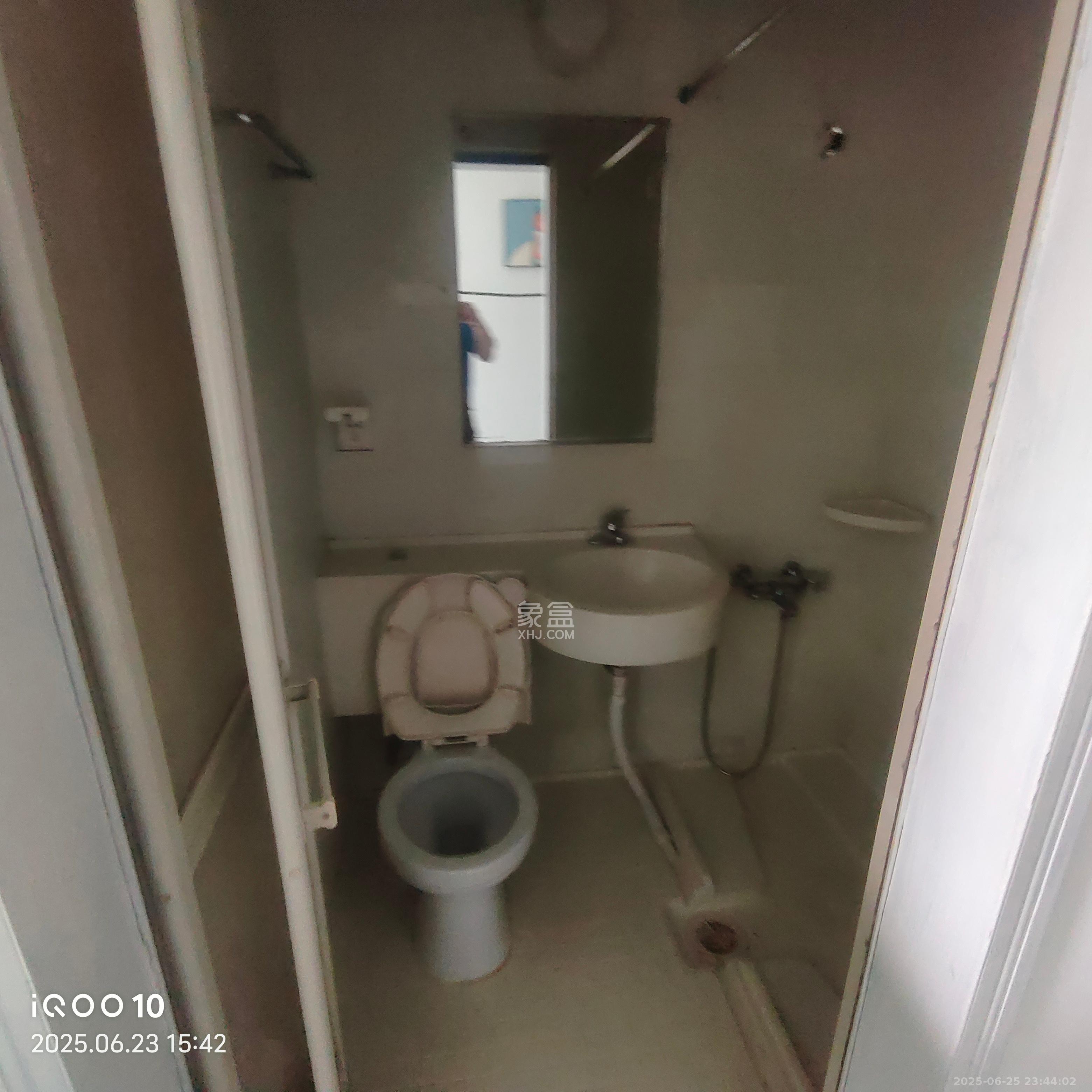 五一新村安置小区（永定社区、永兴社区、永祥社区）  3室1厅1卫    2500.0元/月室内图