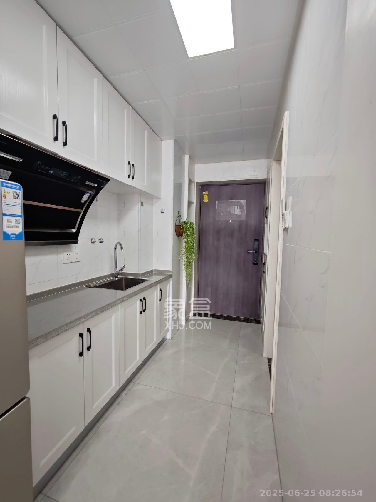 龙湖湘江星座(祺鑫星座公寓) 1室0厅0卫 1500.0元/月 龙湖湘江星座(祺鑫星座公寓) 1室0厅0卫 1500.0元/月室内图