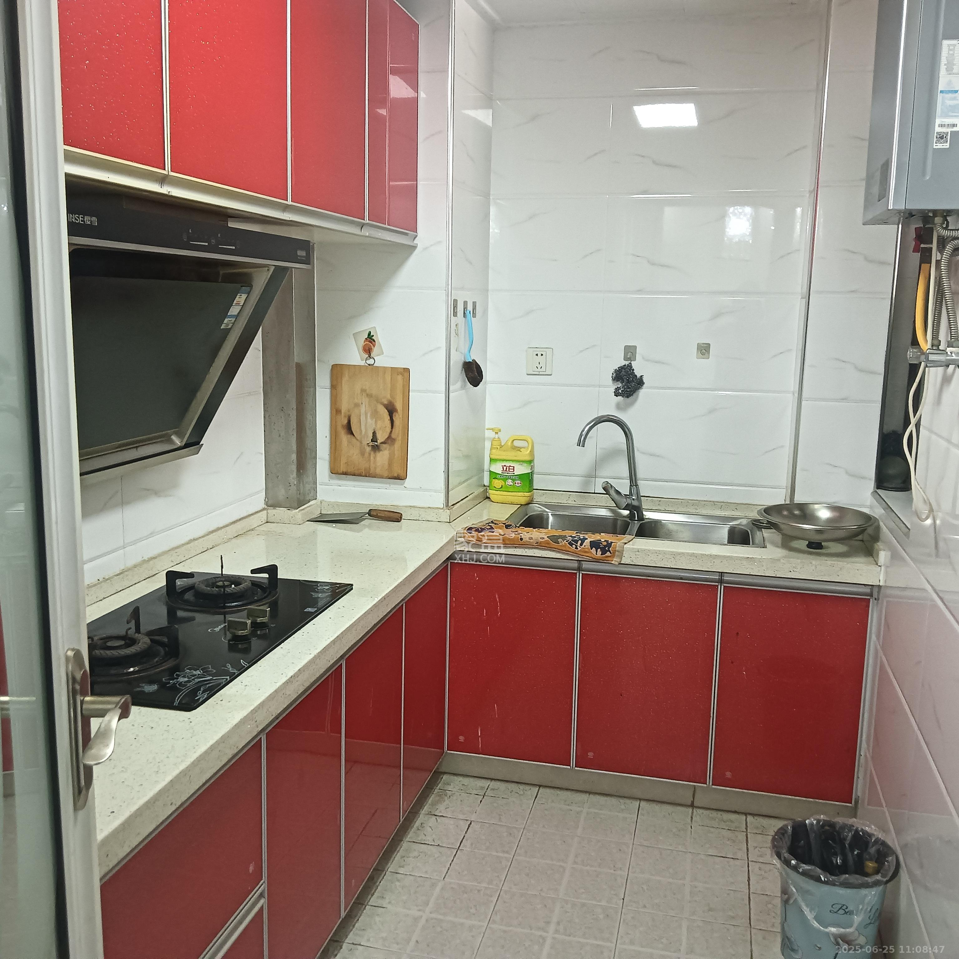 水木华麓  2室2厅1卫    2300.0元/月 水木华麓  2室2厅1卫    2300.0元/月室内图