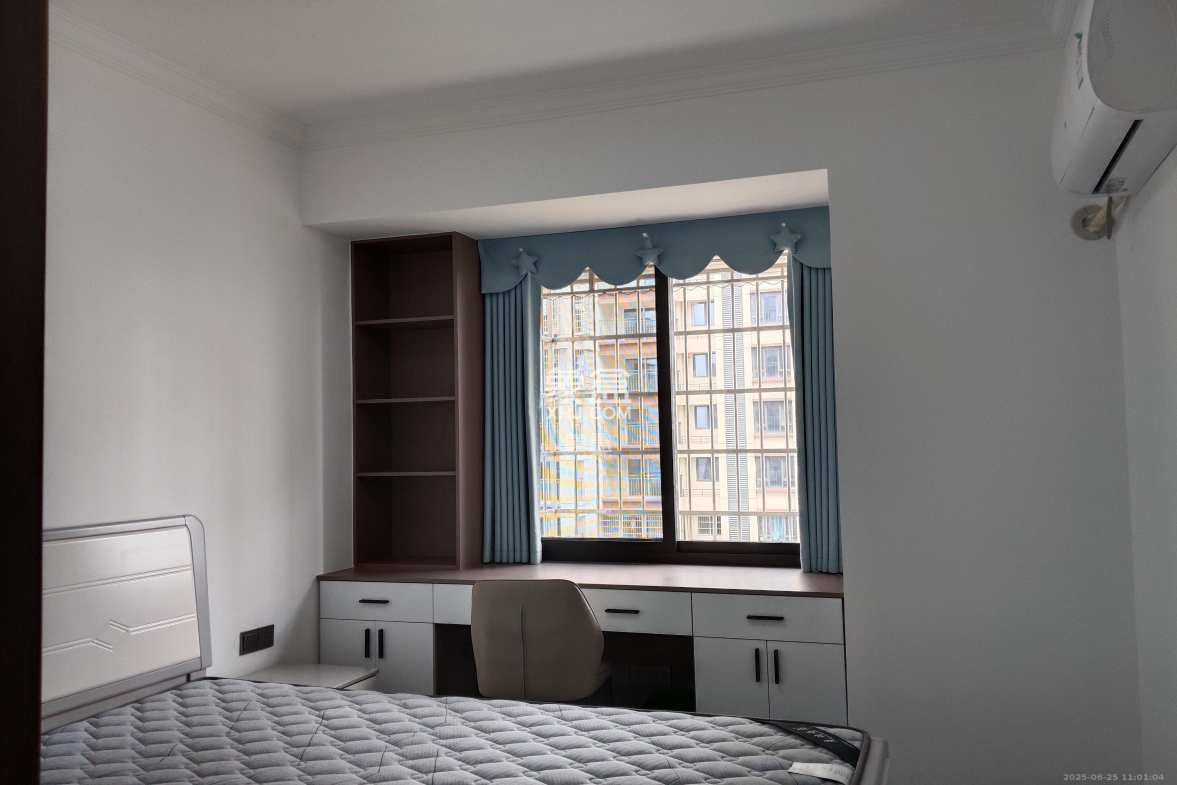 真人桥家园二期  1室0厅0卫    2300.0元/月 真人桥家园二期  1室0厅0卫    2300.0元/月室内图