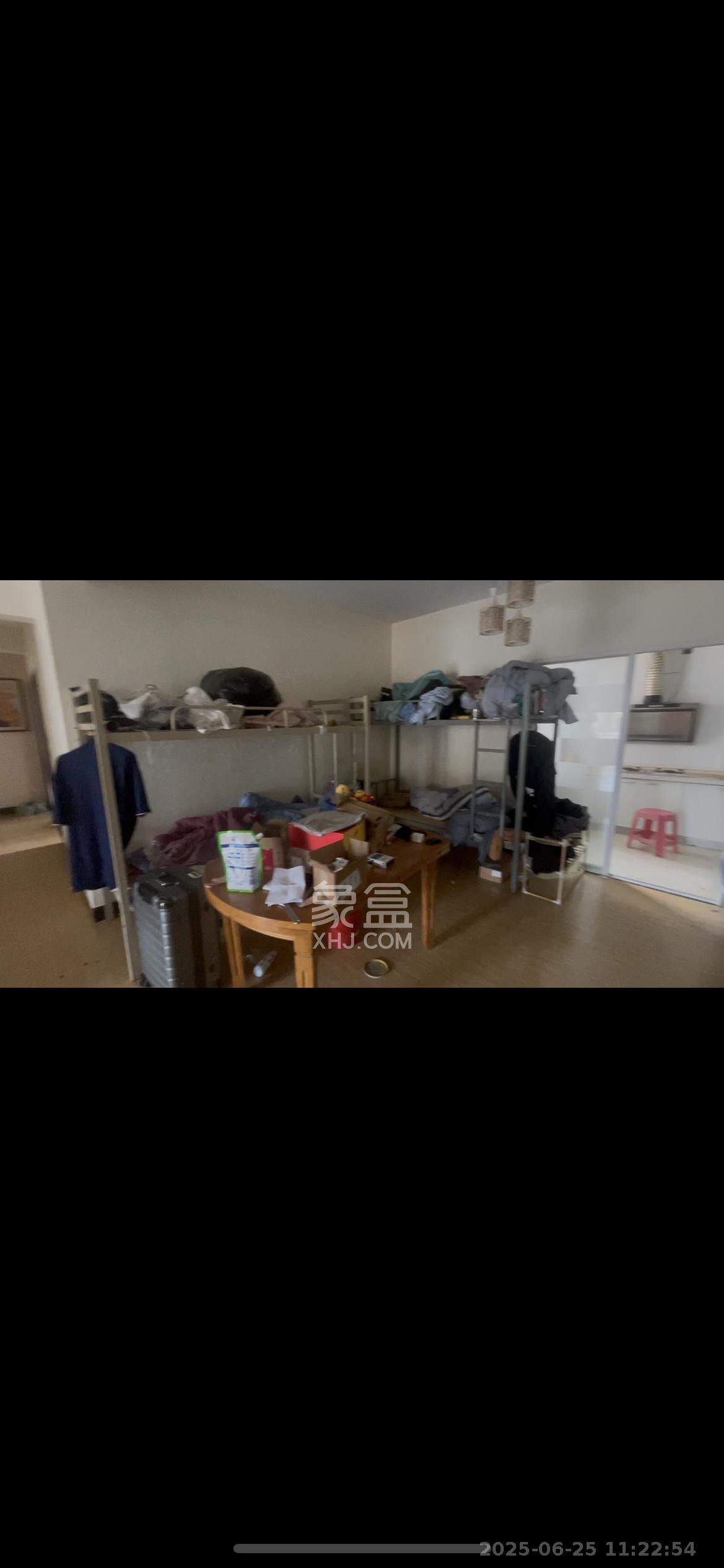 水映青山  1室2厅1卫    3000.0元/月