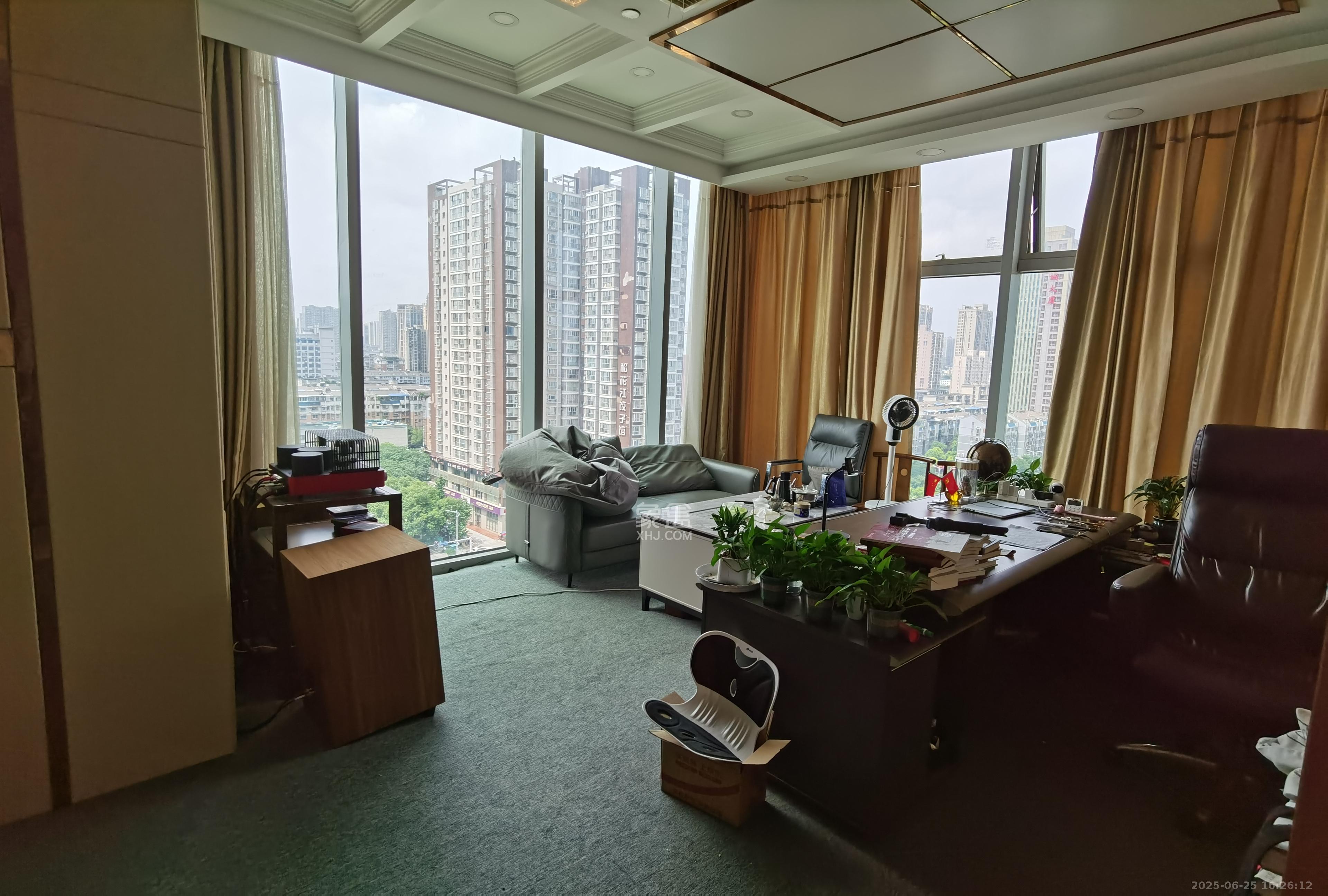 长房国际大厦   350.0㎡     22800.00元/月室内图