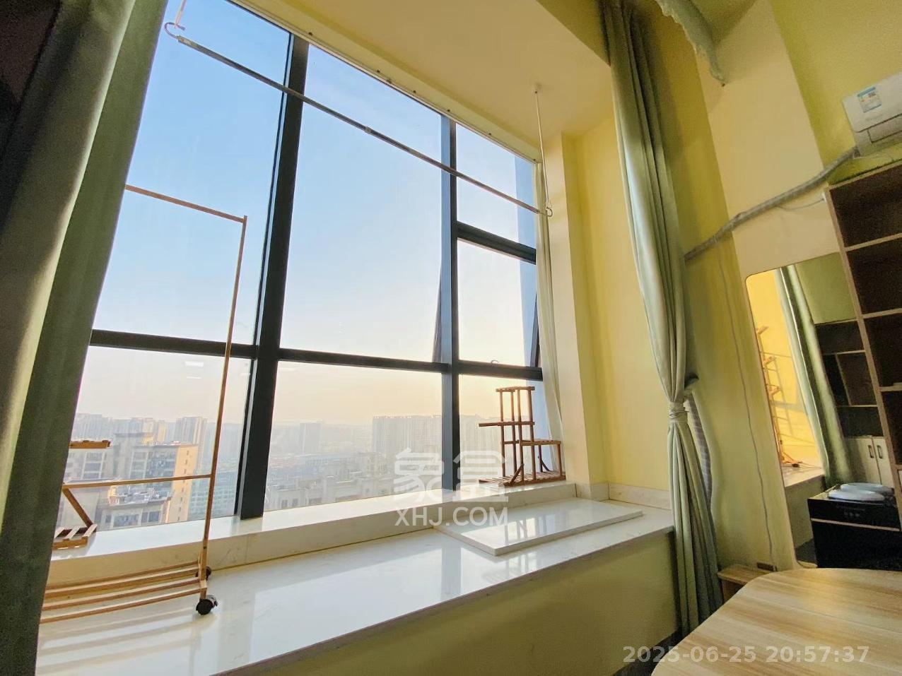 裕天国际商汇中心 1室1厅1卫 2000.0元/月 裕天国际商汇中心 1室1厅1卫 2000.0元/月室内图