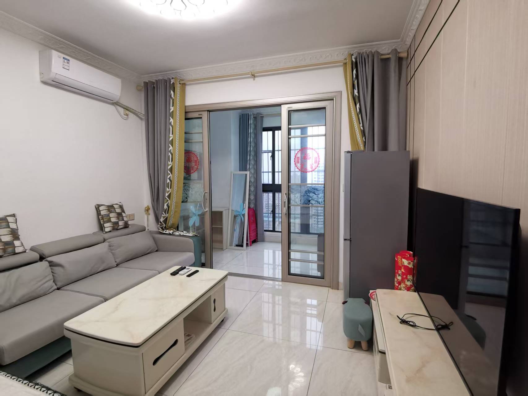 蓝海瑞园 1室1厅1卫 1800.0元/月 蓝海瑞园 1室1厅1卫 1800.0元/月室内图