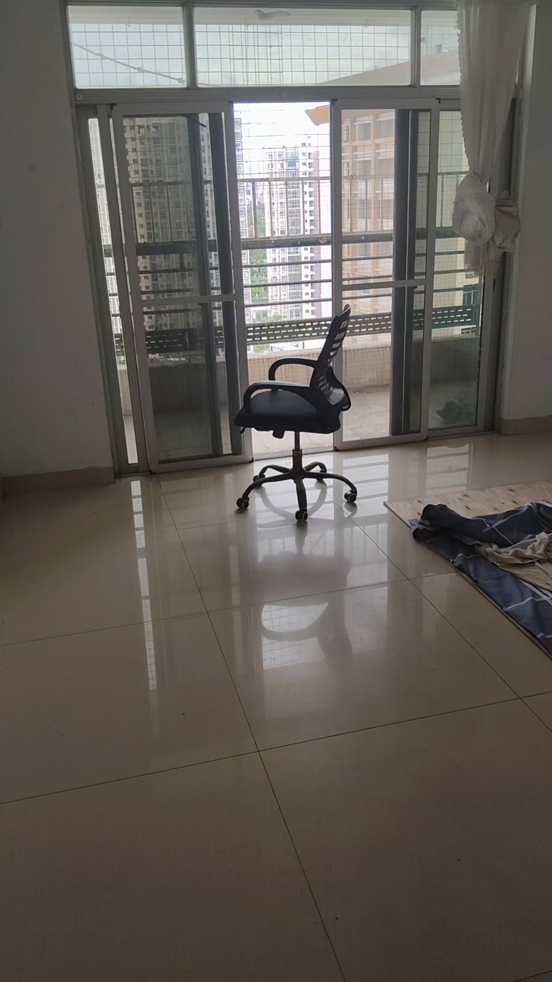 和谐家园(锦和广场) 3室2厅2卫 3200.0元/月 和谐家园(锦和广场) 3室2厅2卫 3200.0元/月室内图