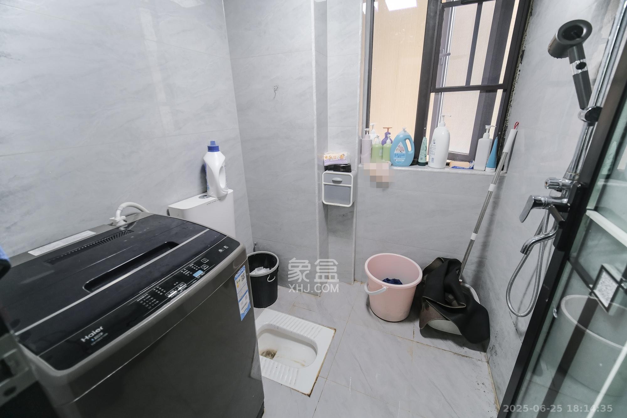 星雅美辰  3室2厅2卫    88.0万 星雅美辰  3室2厅2卫    88.0万卫生间