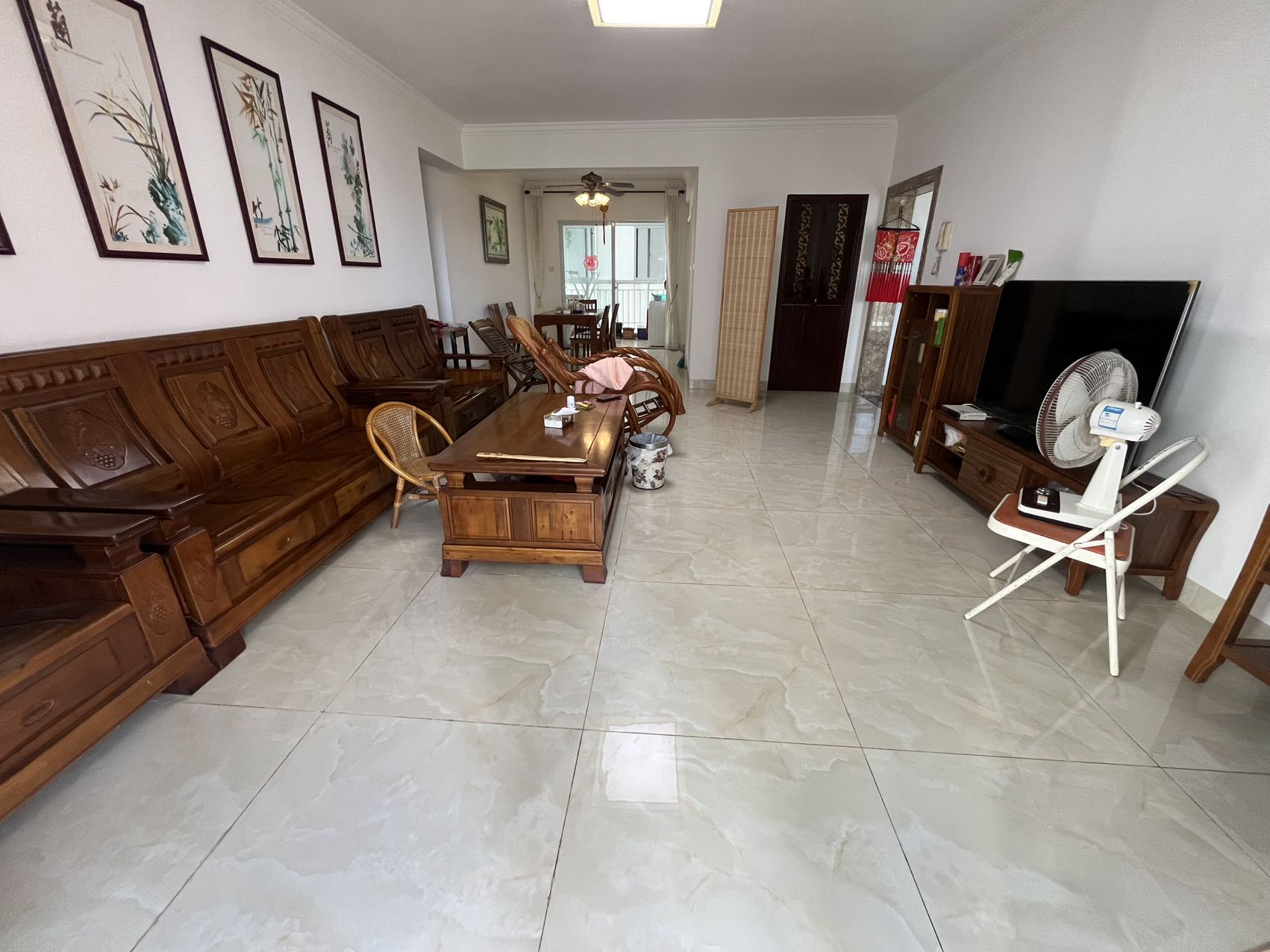 海航城 4室2厅2卫 2500.0元/月 海航城 4室2厅2卫 2500.0元/月室内图