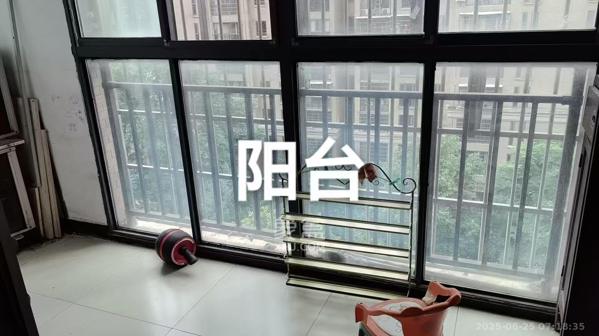东岸梅园小区  2室1厅1卫   1500.00元/月室内图