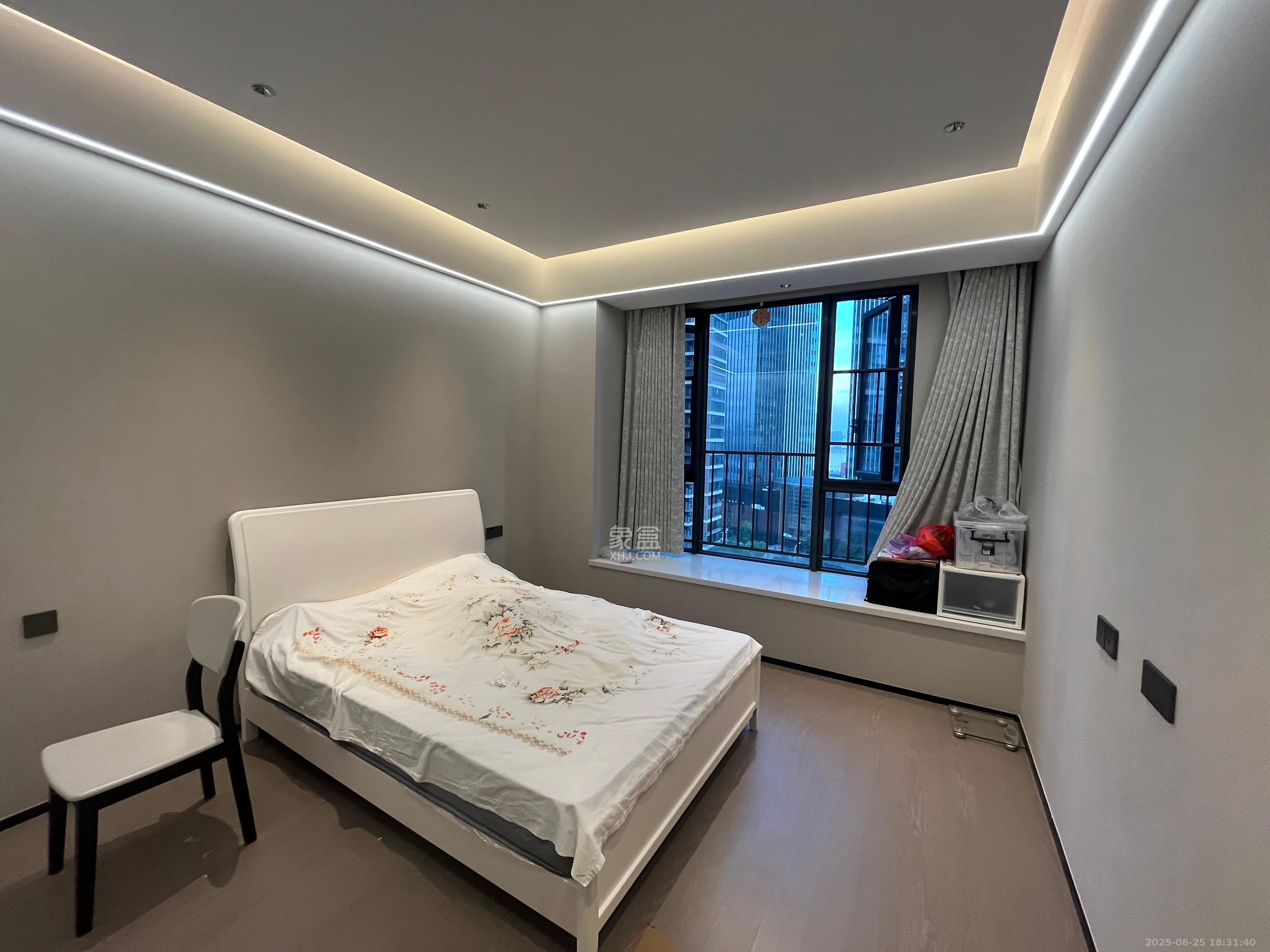 旭辉铂悦湘江 4室2厅2卫 25000.0元/月 旭辉铂悦湘江 4室2厅2卫 25000.0元/月室内图