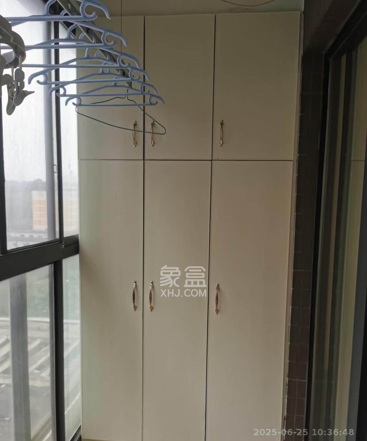 蓝山郡  1室1厅1卫   1400.00元/月室内图