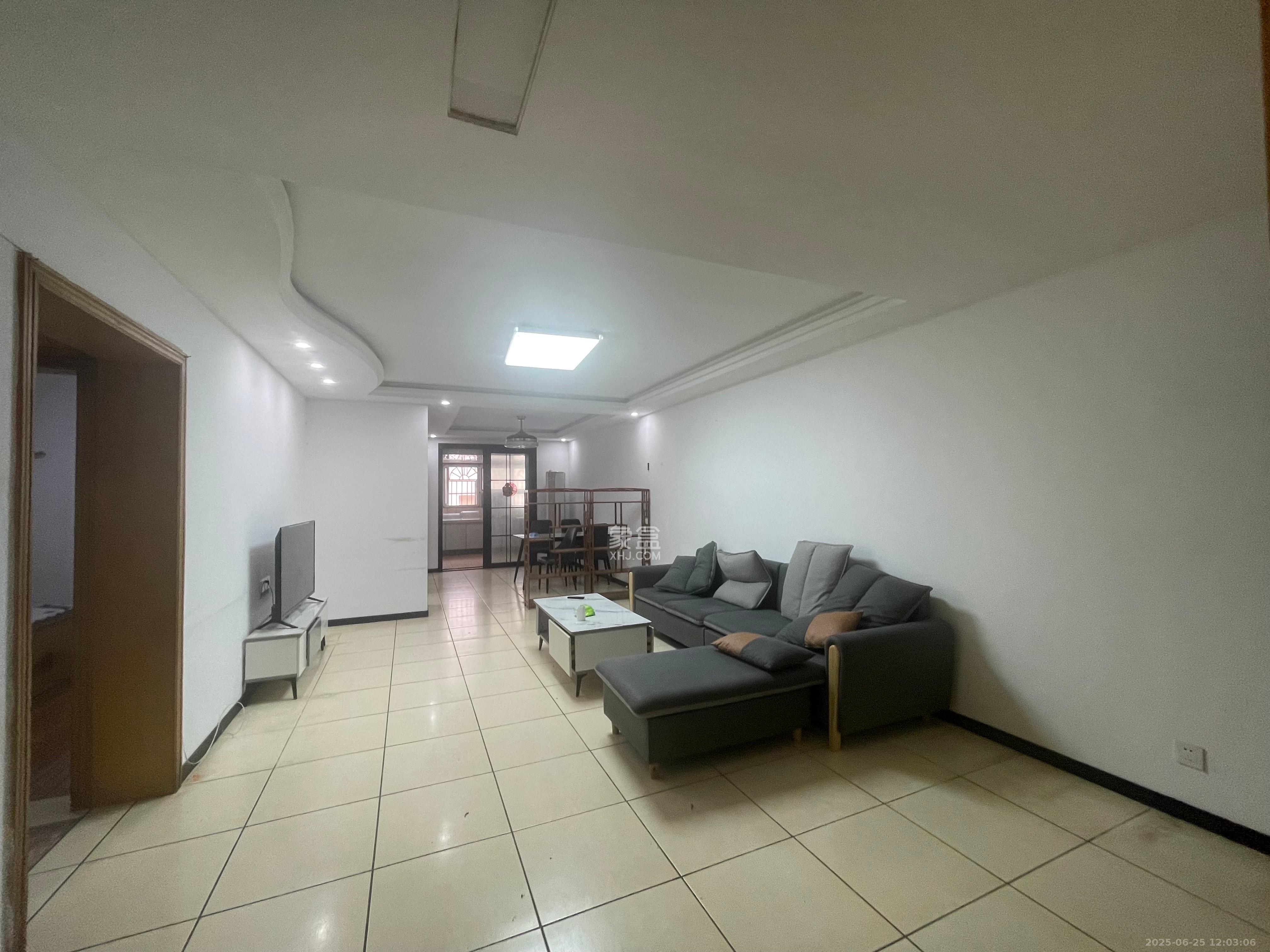 永安宝第 3室2厅1卫 2600.0元/月 永安宝第 3室2厅1卫 2600.0元/月室内图