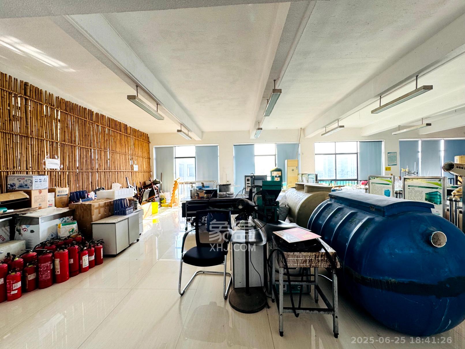 国际企业中心   427.57㎡      6500.0元/月室内图