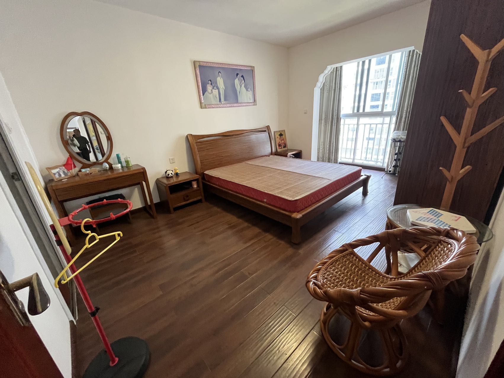 海航城 4室2厅2卫 2500.0元/月 海航城 4室2厅2卫 2500.0元/月室内图