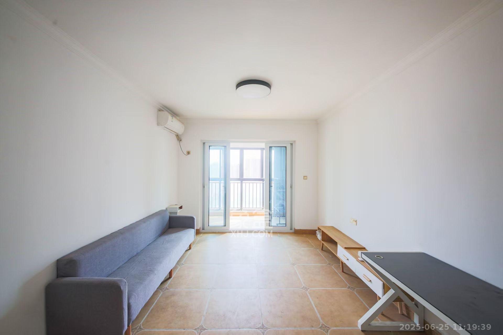 克拉美丽山庄(晟领国际) 3室2厅2卫 2000.0元/月 克拉美丽山庄(晟领国际) 3室2厅2卫 2000.0元/月室内图