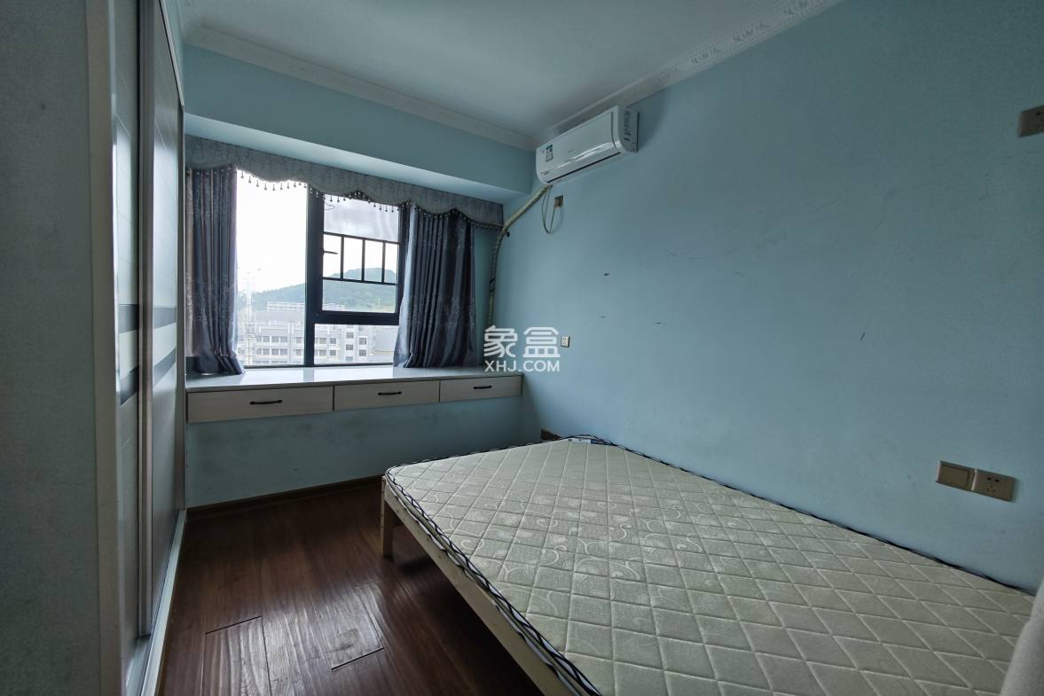 百弘学府城 3室2厅2卫 2000.0元/月 百弘学府城 3室2厅2卫 2000.0元/月室内图