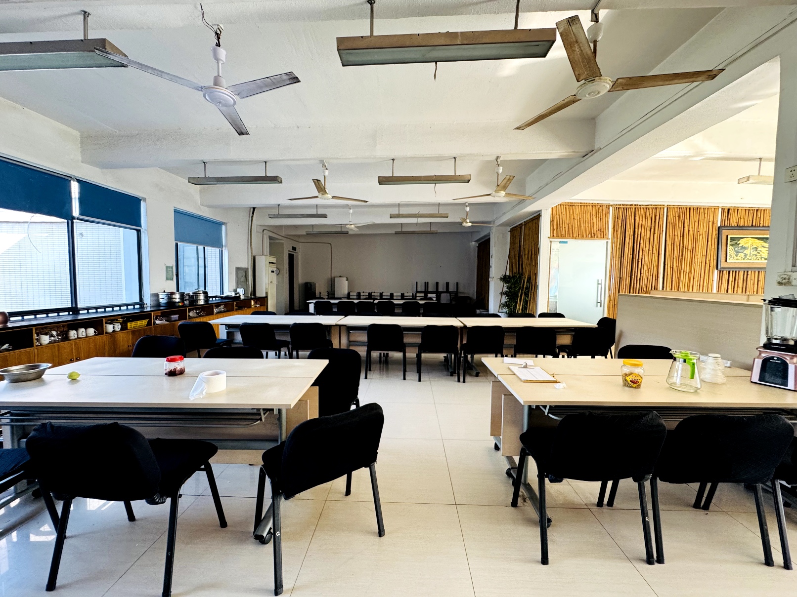 国际企业中心   310.48㎡      7762.0元/月小区图