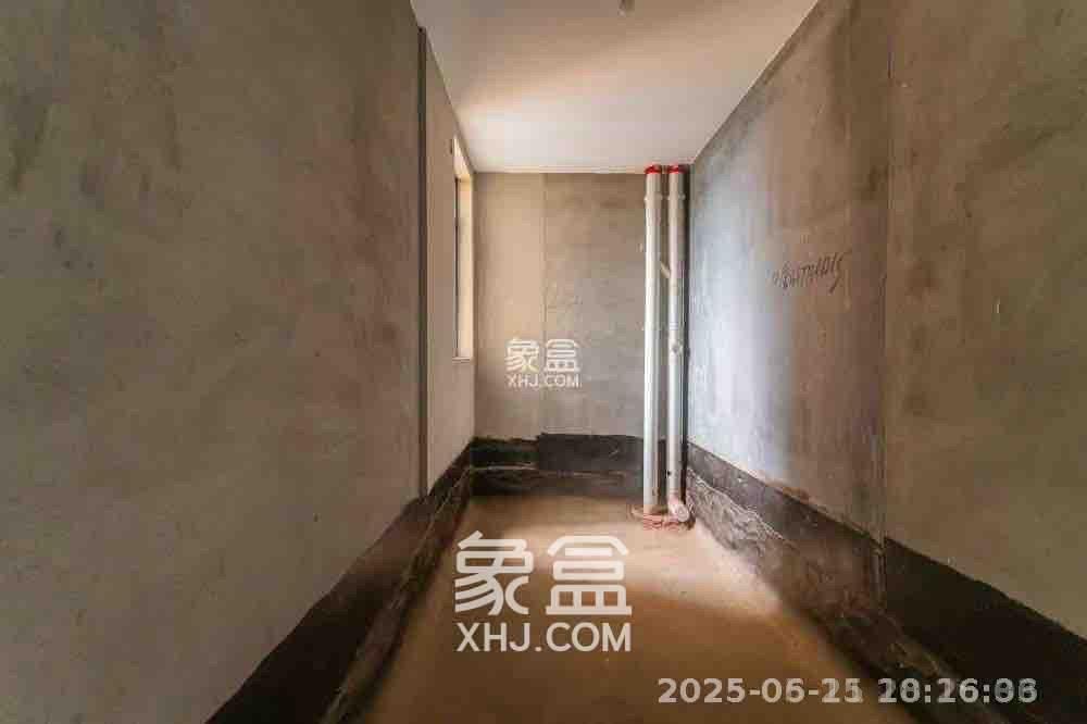 长房星昇公馆  5室3厅3卫    1200.0元/月 长房星昇公馆  5室3厅3卫    1200.0元/月室内图