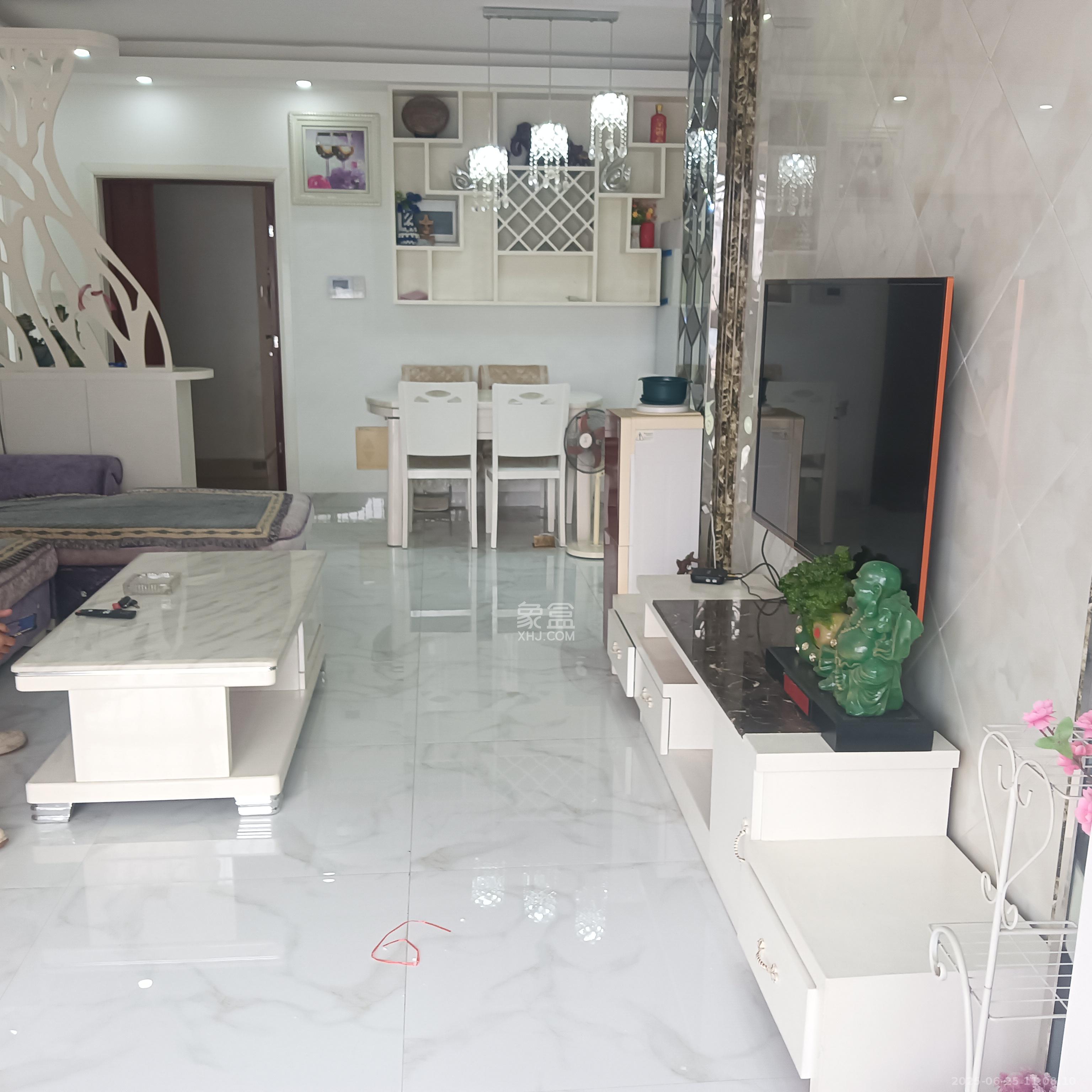 水木华麓  2室2厅1卫    2300.0元/月 水木华麓  2室2厅1卫    2300.0元/月室内图