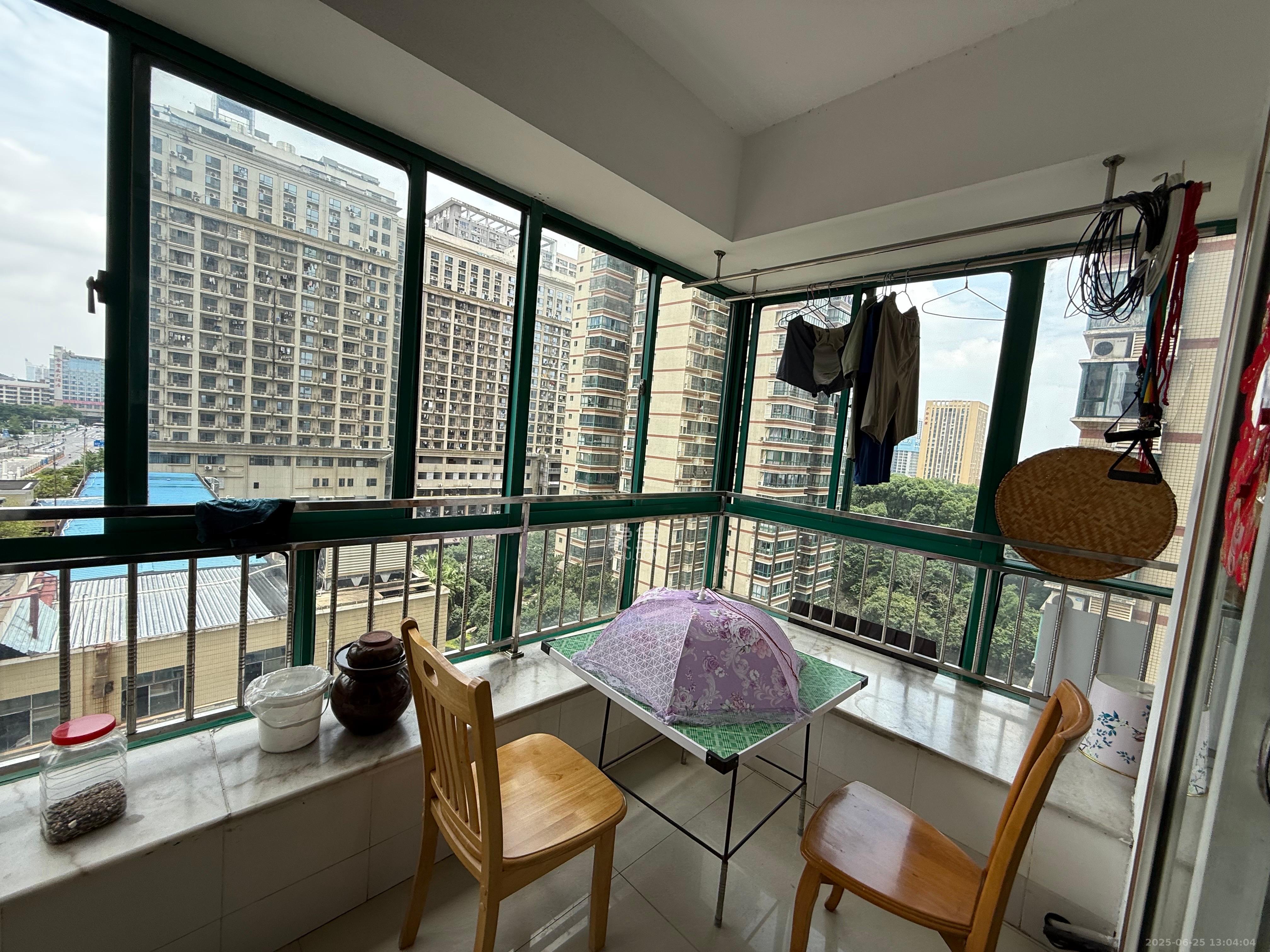 明城公寓 1室1厅1卫 1200.0元/月 明城公寓 1室1厅1卫 1200.0元/月室内图