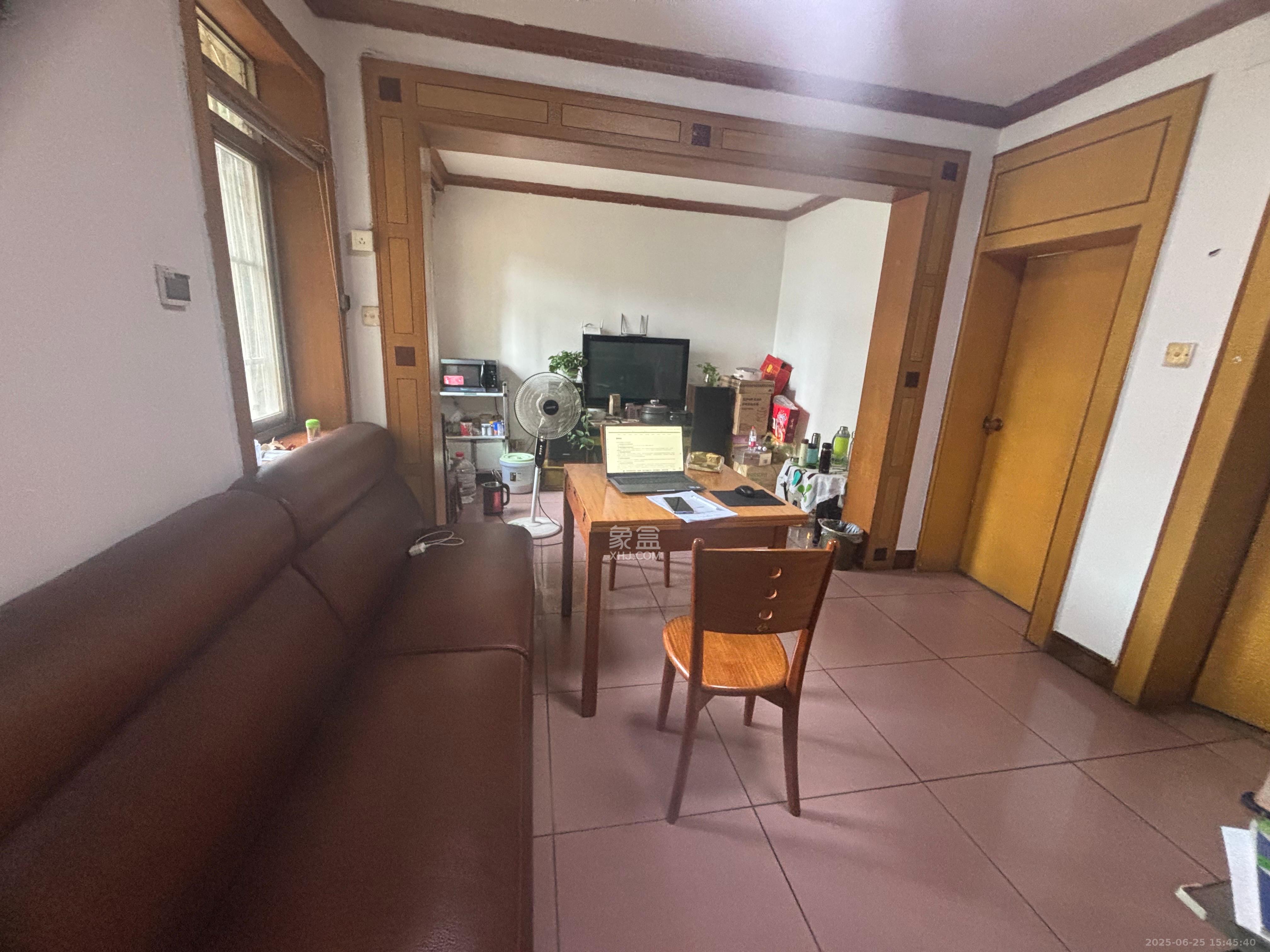 湖南省道路运输管理局 4室1厅1卫 2600.0元/月 湖南省道路运输管理局 4室1厅1卫 2600.0元/月室内图