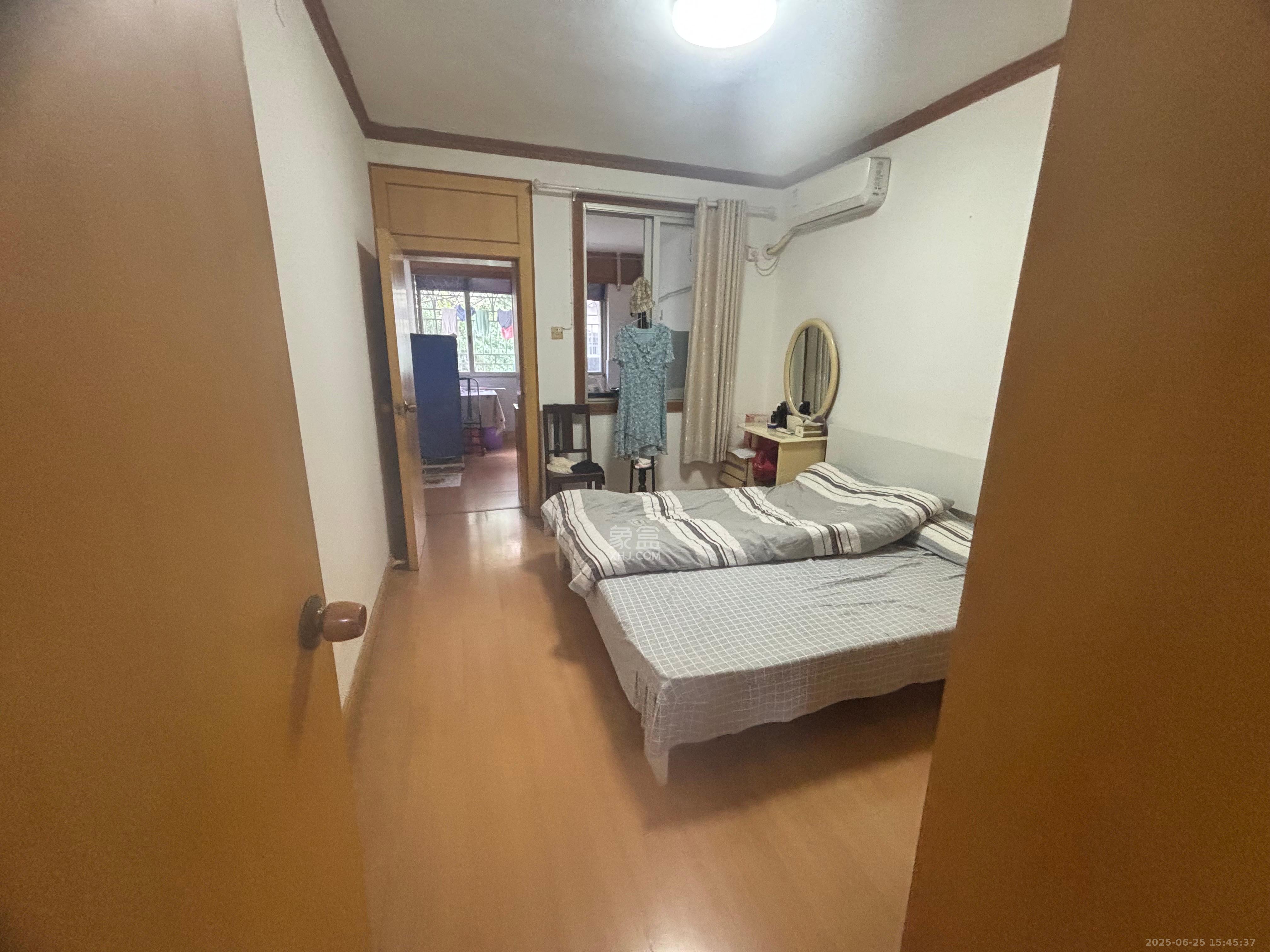 湖南省道路运输管理局  4室1厅1卫    2600.0元/月室内图