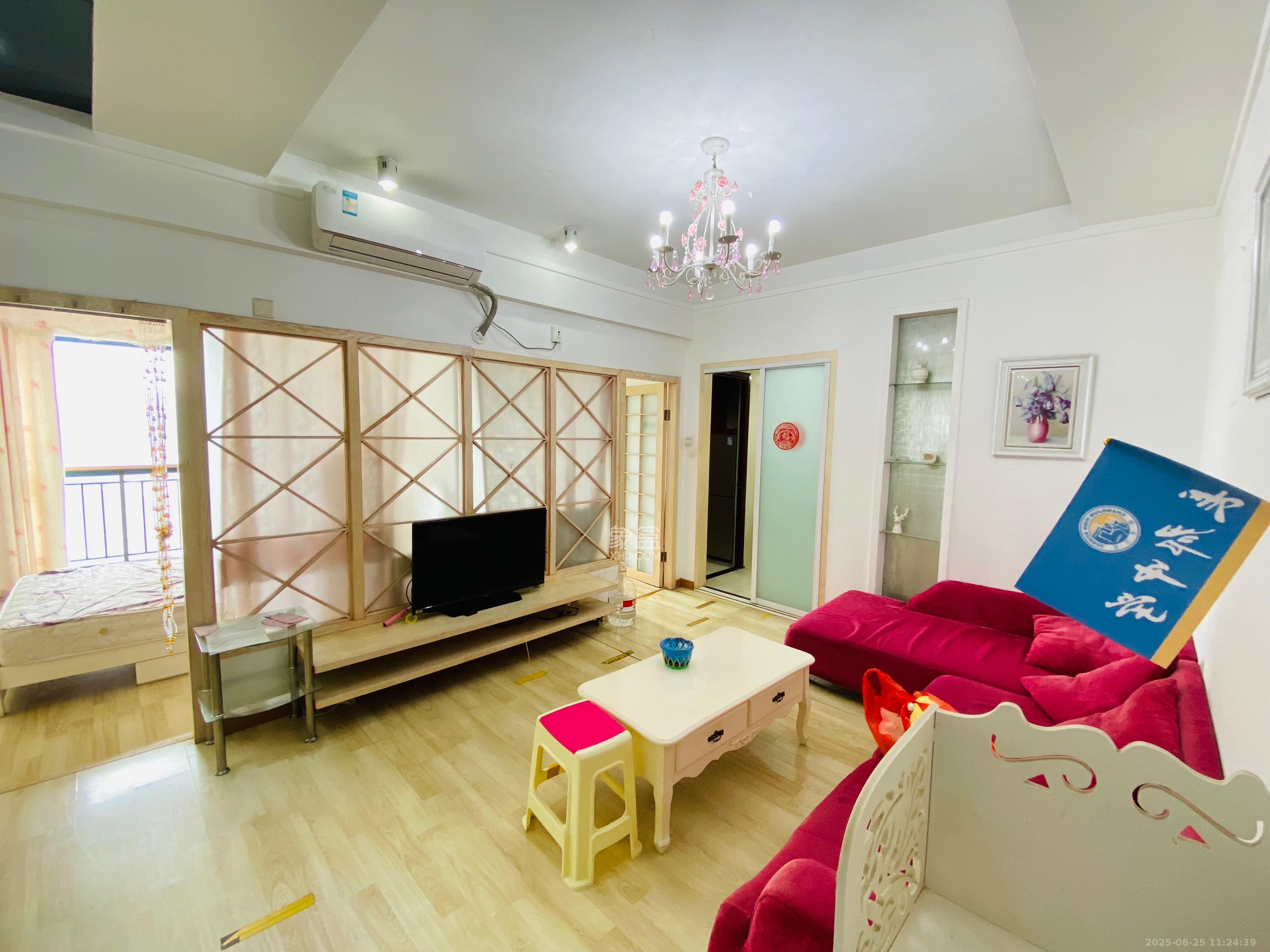 新青年公寓  2室1厅1卫    2400.0元/月 新青年公寓  2室1厅1卫    2400.0元/月室内图