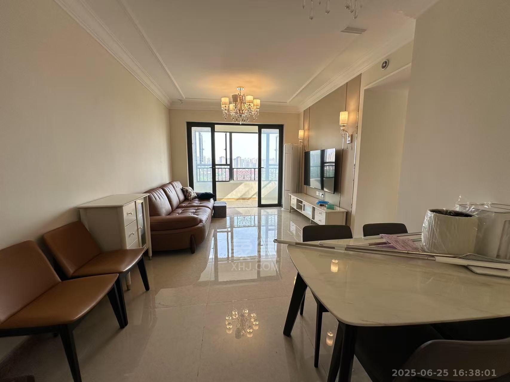 恒大华府 3室2厅1卫 2300.0元/月 恒大华府 3室2厅1卫 2300.0元/月室内图