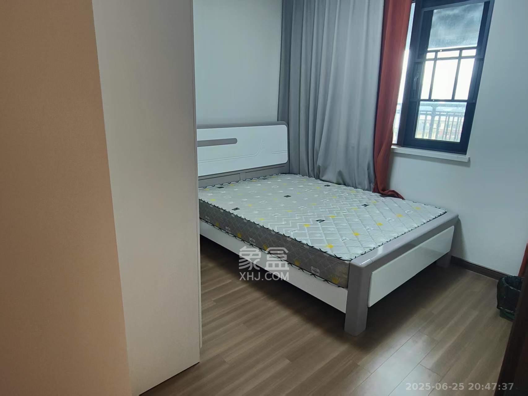 保利恒伟时光印象 4室2厅2卫 2700.0元/月 保利恒伟时光印象 4室2厅2卫 2700.0元/月室内图