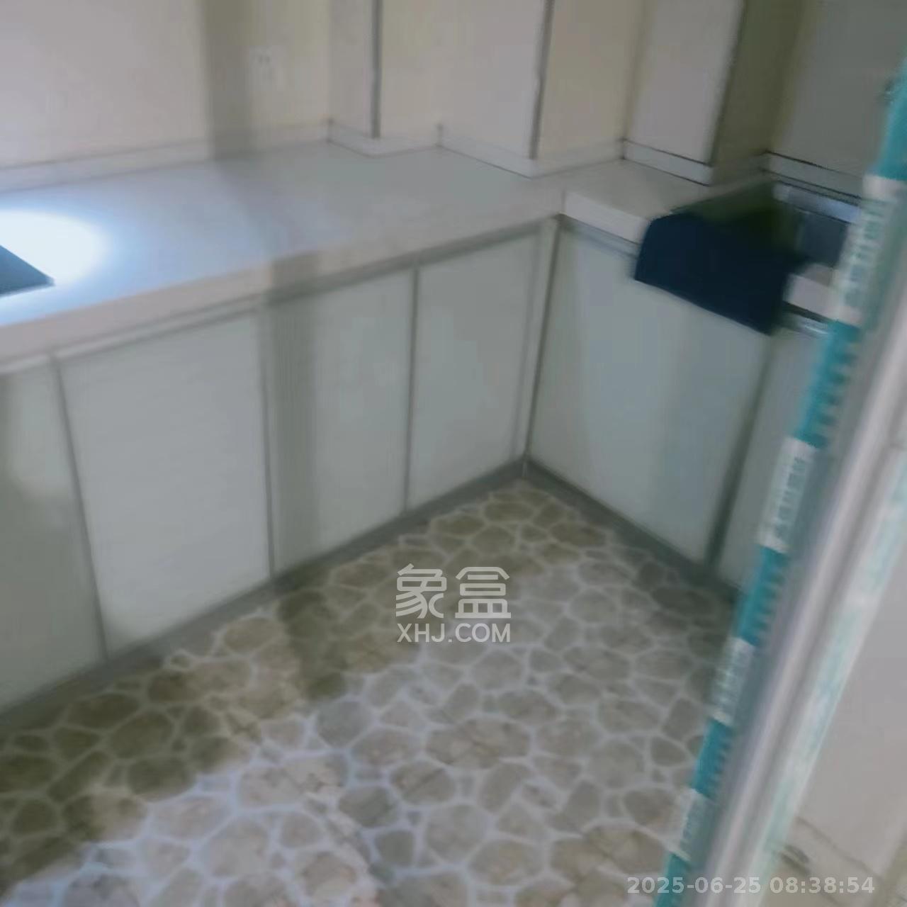 康桥长郡 3室2厅1卫 1500.0元/月 康桥长郡 3室2厅1卫 1500.0元/月室内图