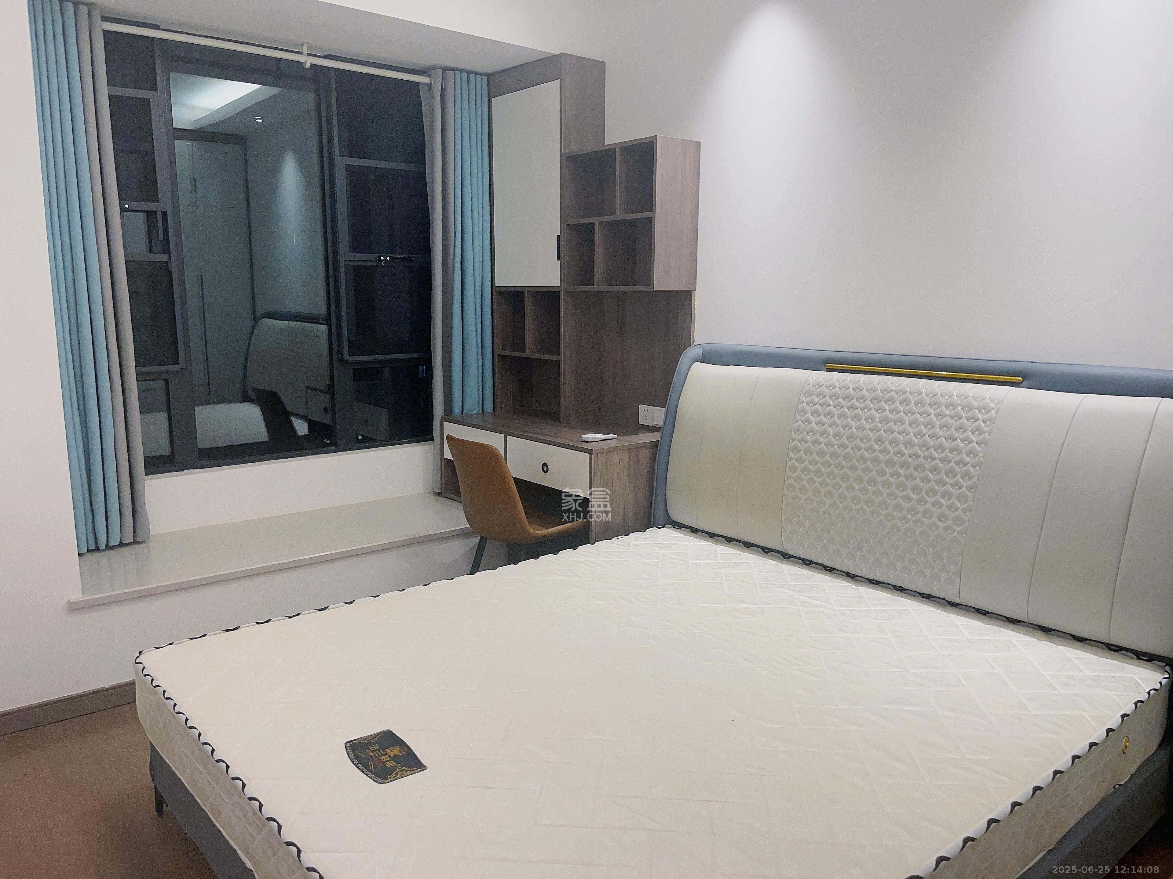 映客龙湖璟翠公馆(映客龙湖璟翠中心) 3室2厅2卫 3500.0元/月 映客龙湖璟翠公馆(映客龙湖璟翠中心) 3室2厅2卫 3500.0元/月室内图