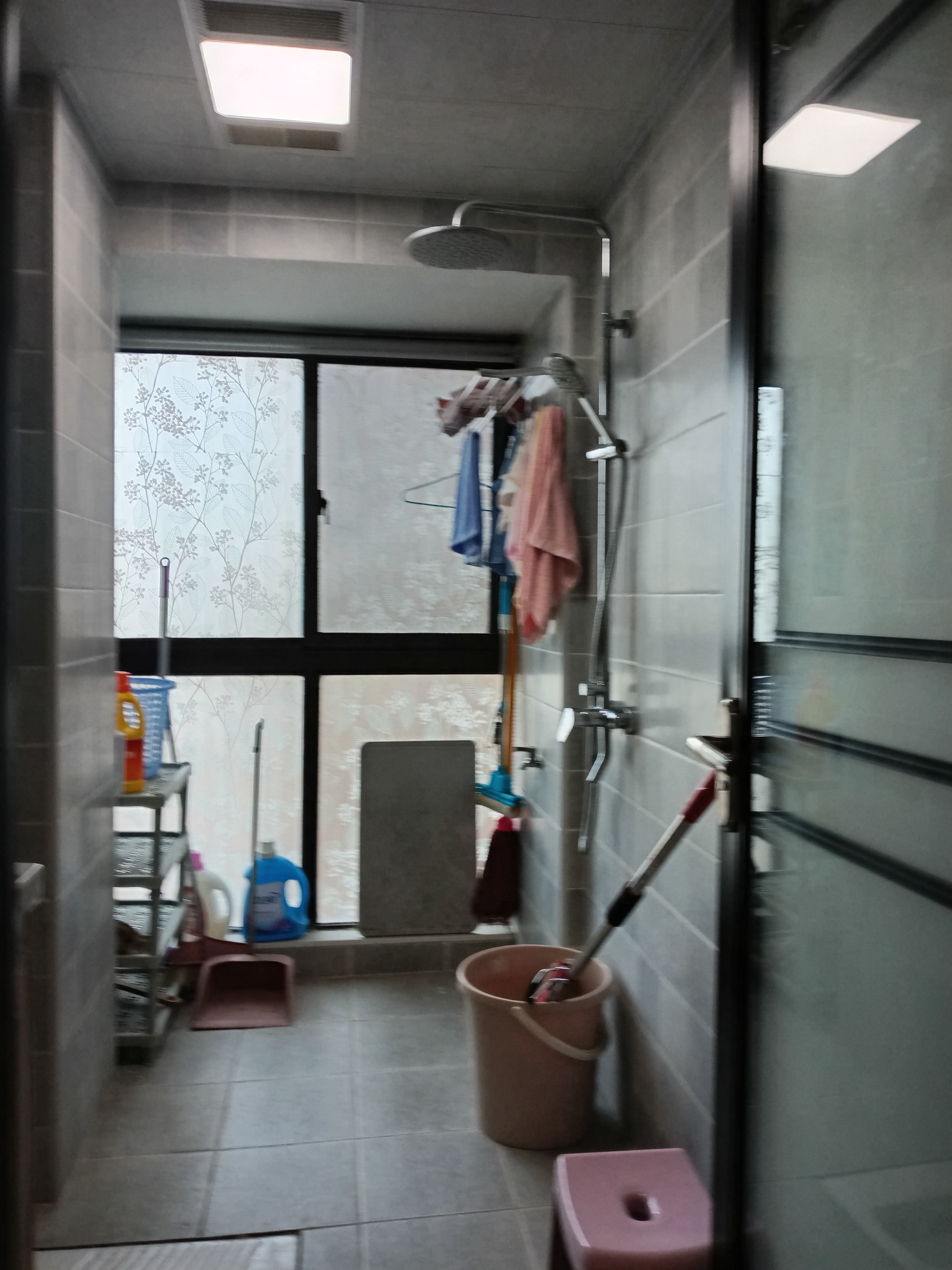 金钟时代城  2室1厅1卫    1600.0元/月 金钟时代城  2室1厅1卫    1600.0元/月室内图