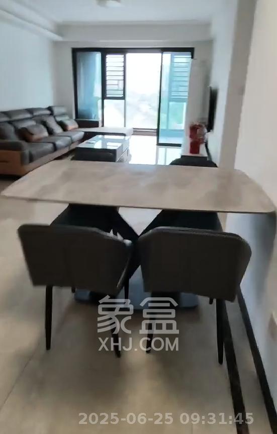 深业鹭栖府  3室2厅2卫   3500.00元/月室内图