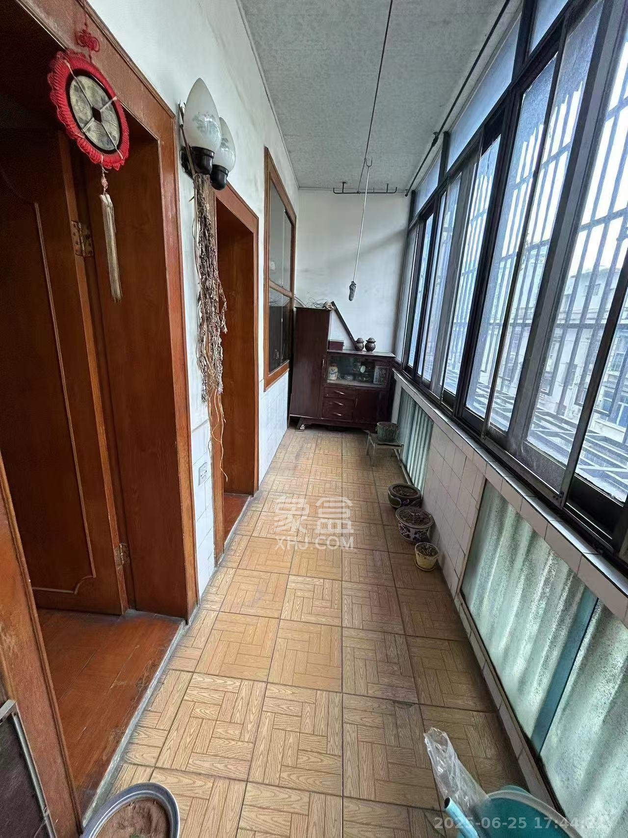 纺织厅宿舍(东茅街48号)  2室2厅1卫   2200.00元/月室内图