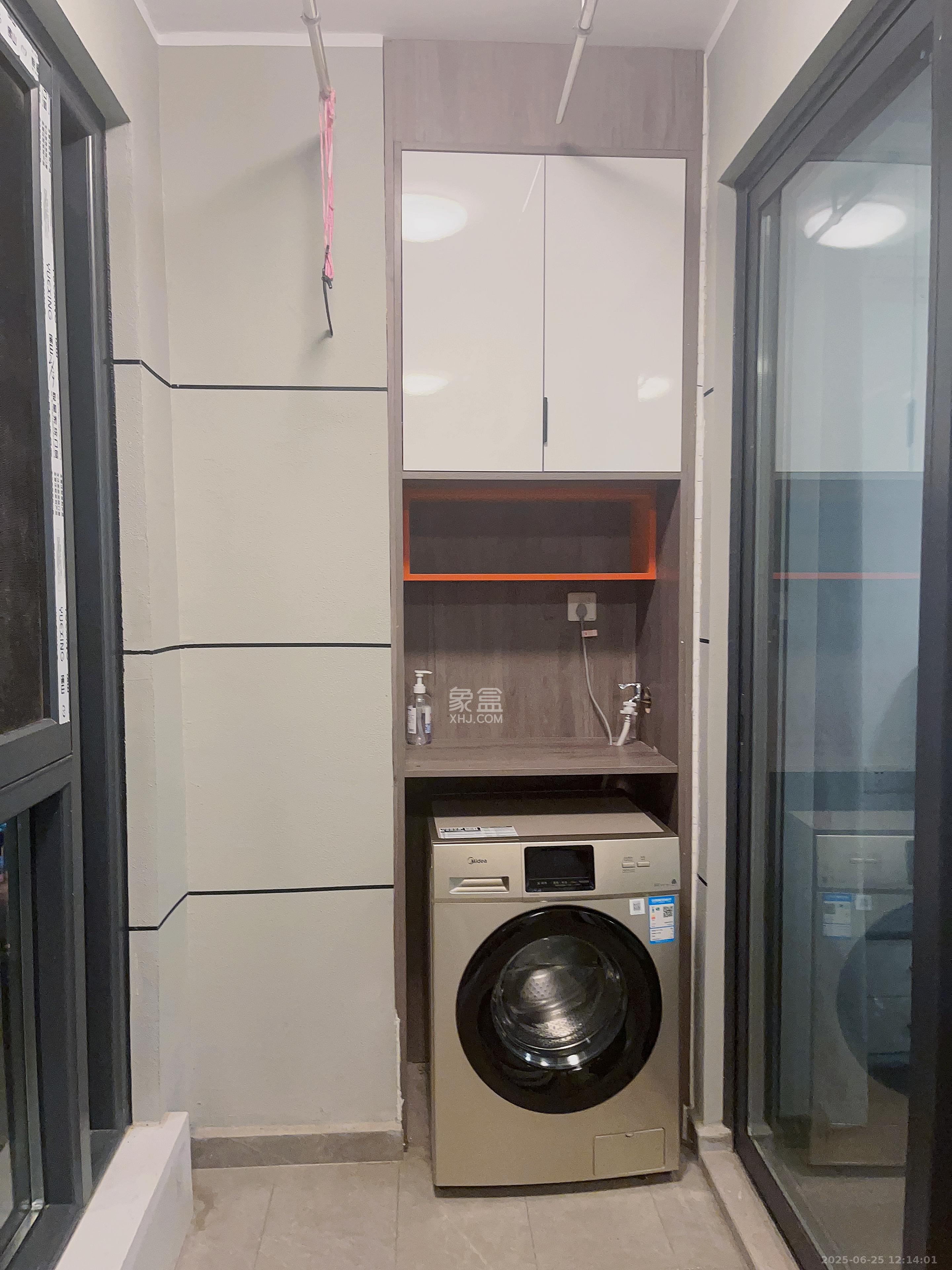 映客龙湖璟翠公馆(映客龙湖璟翠中心) 3室2厅2卫 3500.0元/月 映客龙湖璟翠公馆(映客龙湖璟翠中心) 3室2厅2卫 3500.0元/月室内图