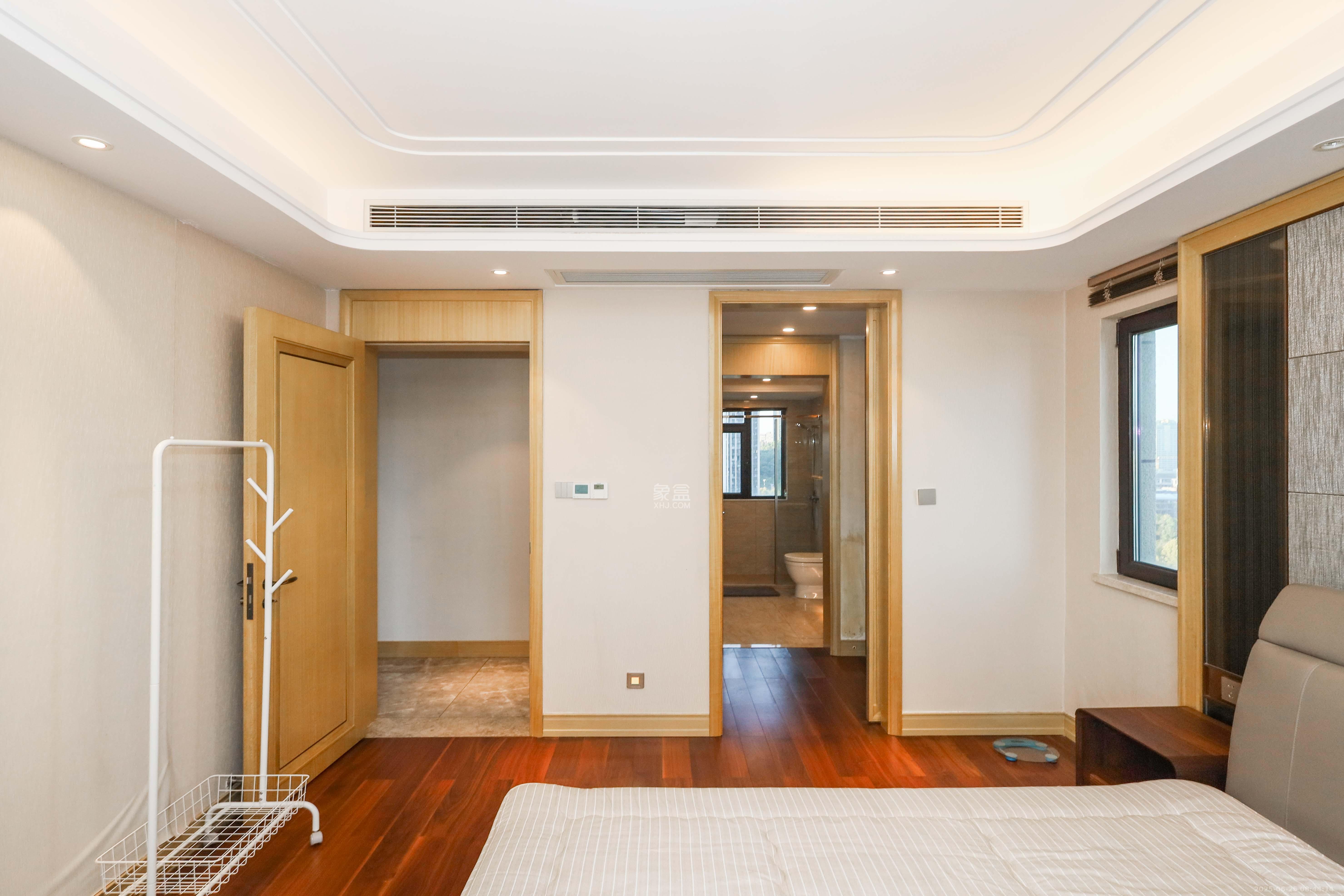 晟通牡丹舸  3室2厅2卫    310.0万 晟通牡丹舸  3室2厅2卫    310.0万卧室