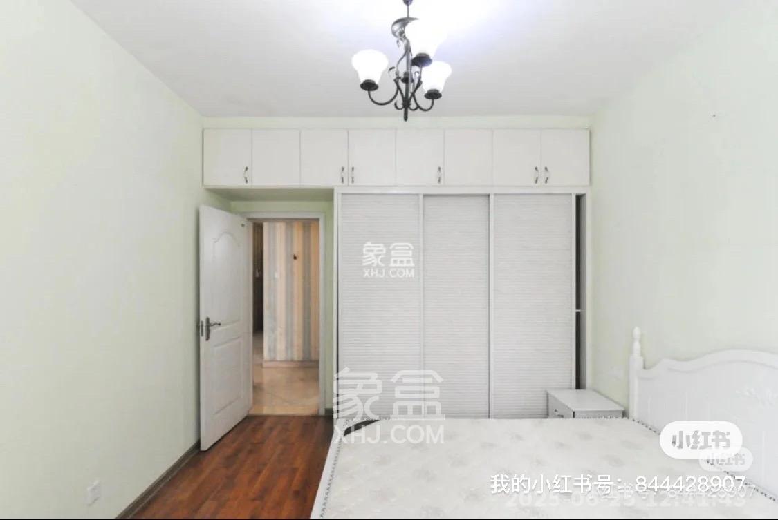 中房F联邦  2室2厅1卫    2300.0元/月室内图