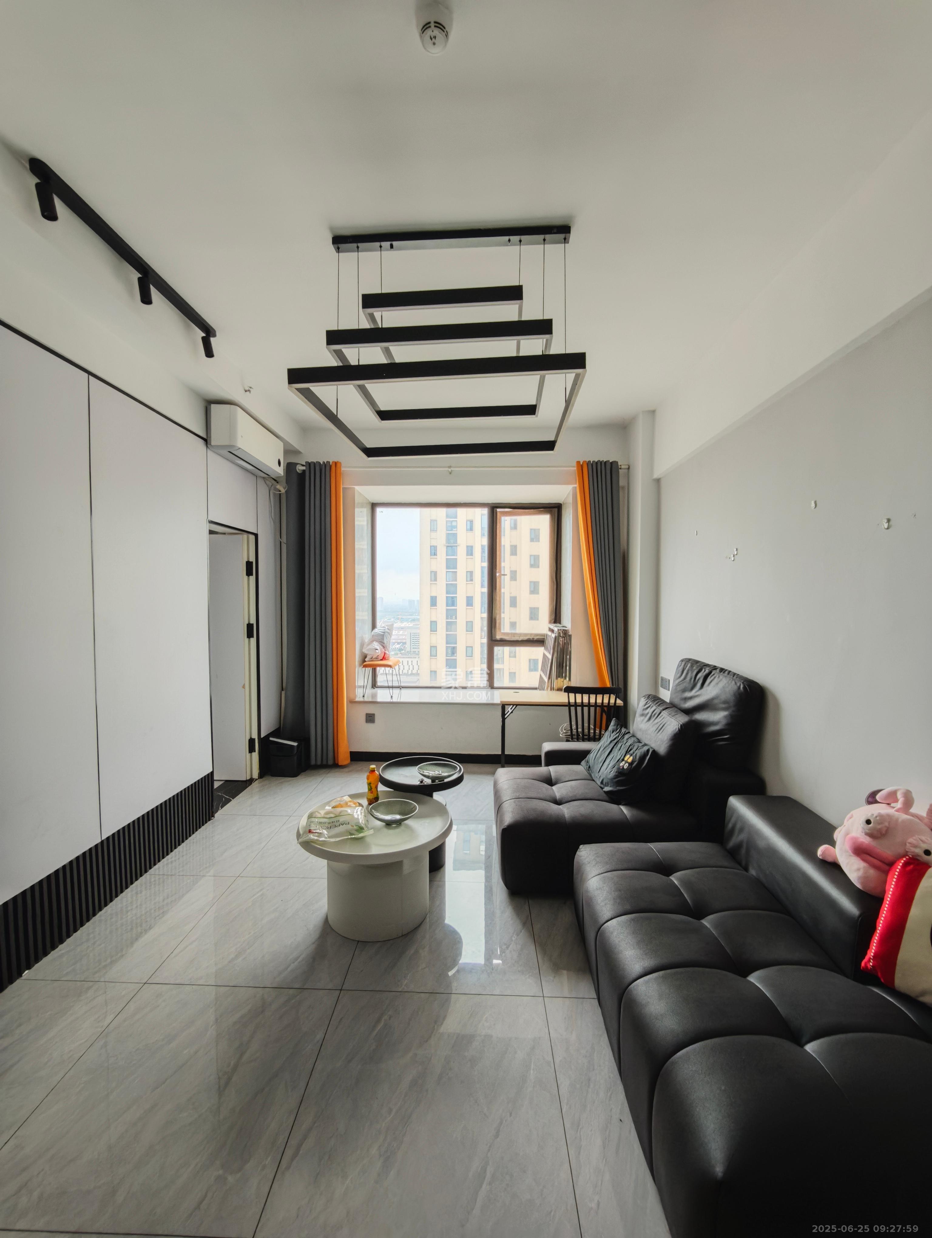 金科天悦（金科美邻汇）  2室1厅1卫    2100.0元/月室内图