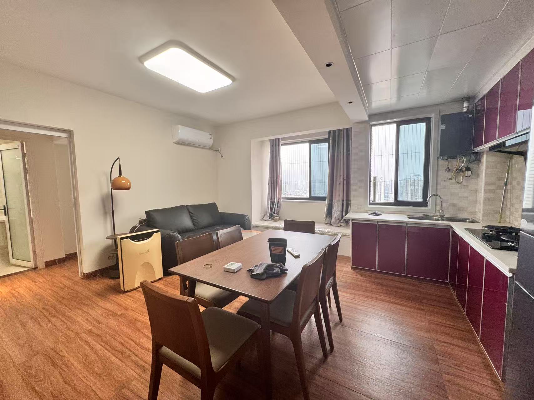 民俗文化广场 1室1厅1卫 1500.0元/月 民俗文化广场 1室1厅1卫 1500.0元/月室内图