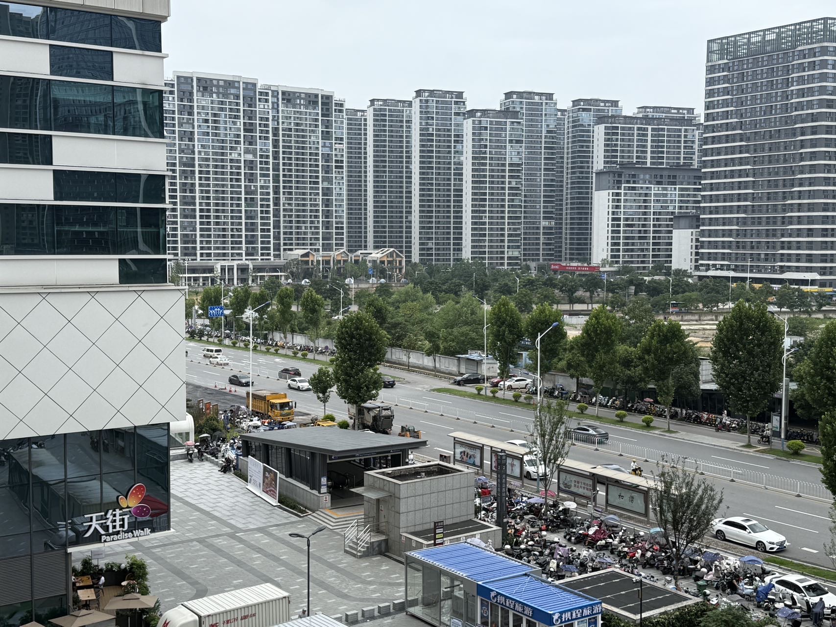 金富湘江悦城  4室2厅2卫   4200.00元/月户型图