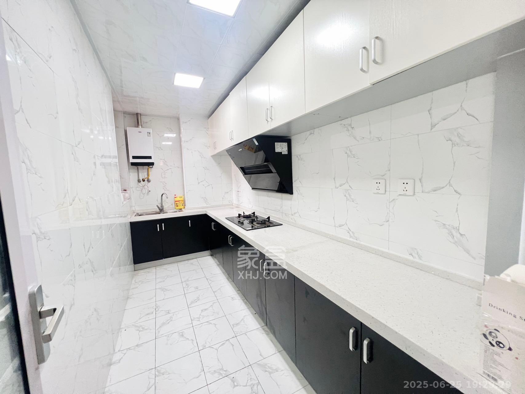 博长山水香颐 1室0厅0卫 2300.0元/月 博长山水香颐 1室0厅0卫 2300.0元/月室内图