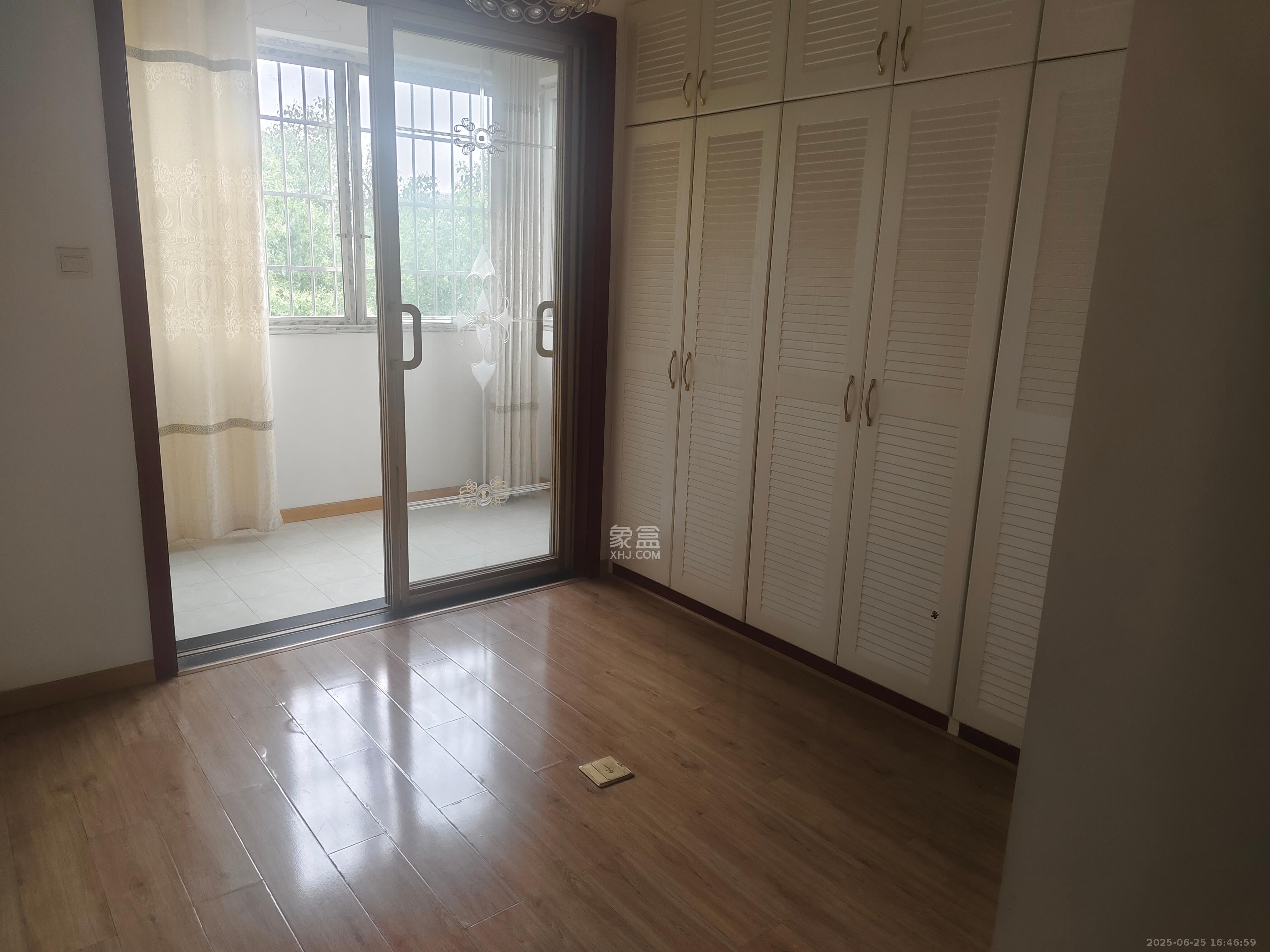春满江南  6室3厅3卫   2200.00元/月室内图