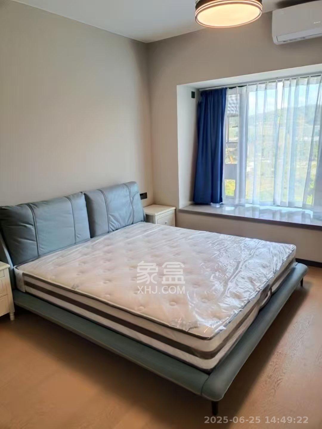 时代梅溪领峰  3室2厅2卫    3600.0元/月室内图