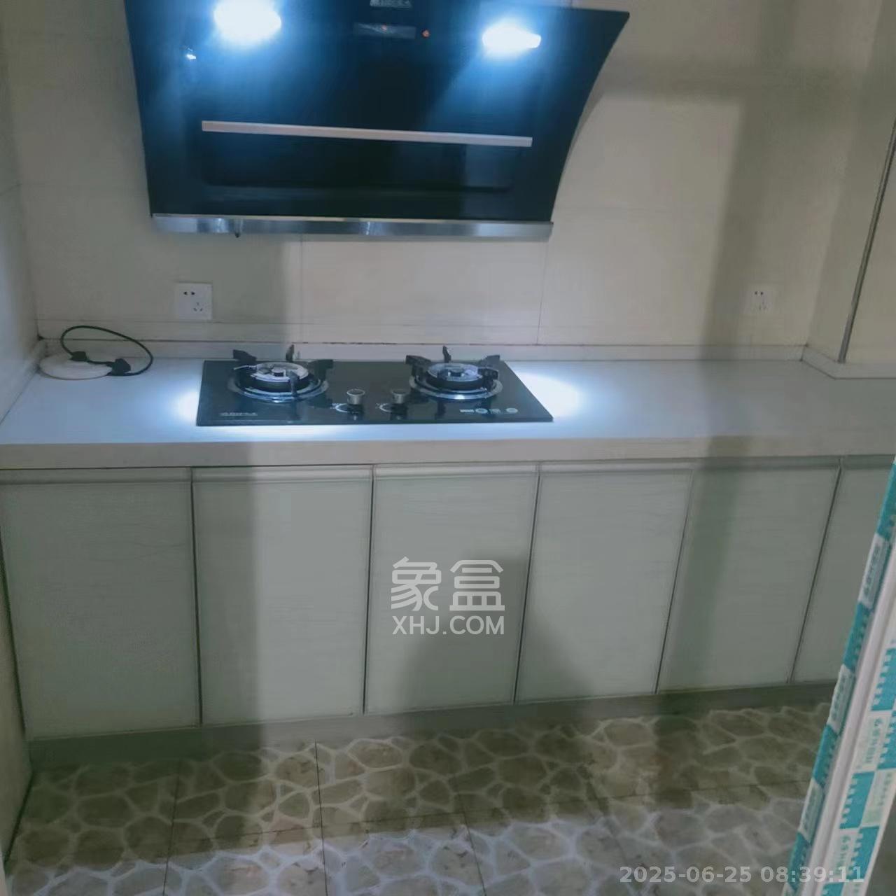 康桥长郡 3室2厅1卫 1500.0元/月 康桥长郡 3室2厅1卫 1500.0元/月室内图