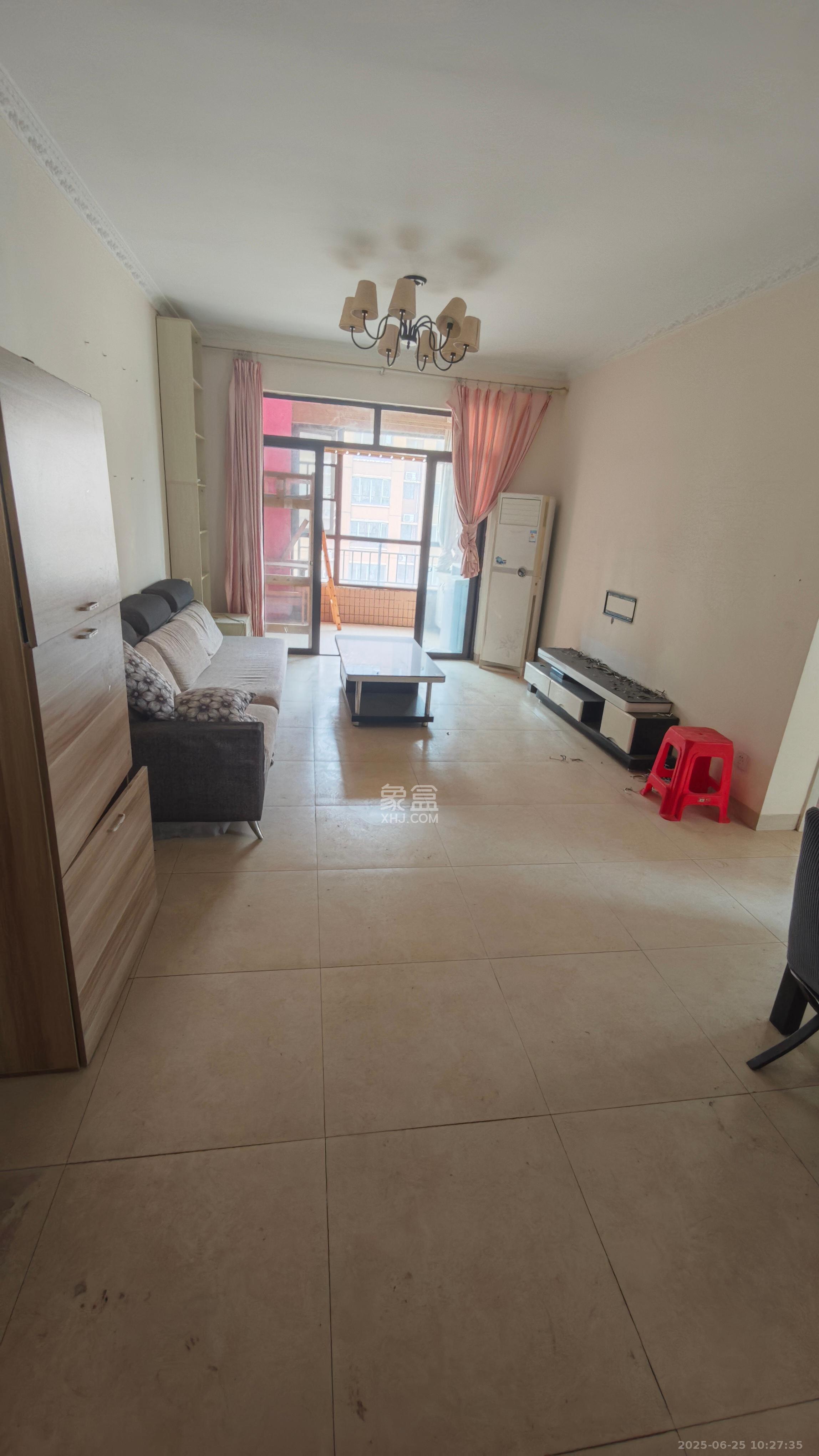 融科檀香山(融科紫檀、香山国际)  2室2厅1卫    2600.0元/月 融科檀香山(融科紫檀、香山国际)  2室2厅1卫    2600.0元/月