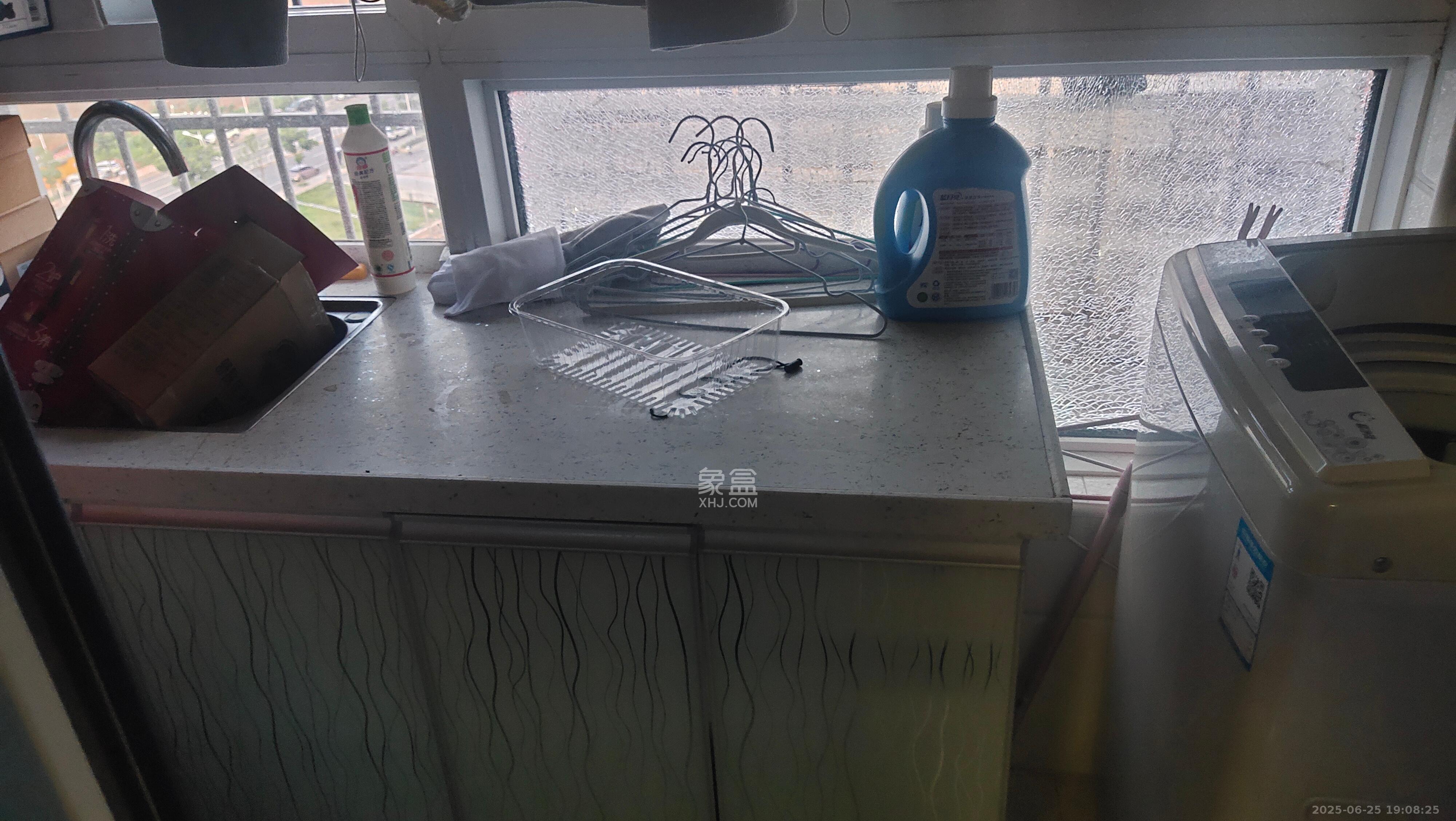 五矿紫湖香醍 1室1厅1卫 1100.0元/月 五矿紫湖香醍 1室1厅1卫 1100.0元/月室内图