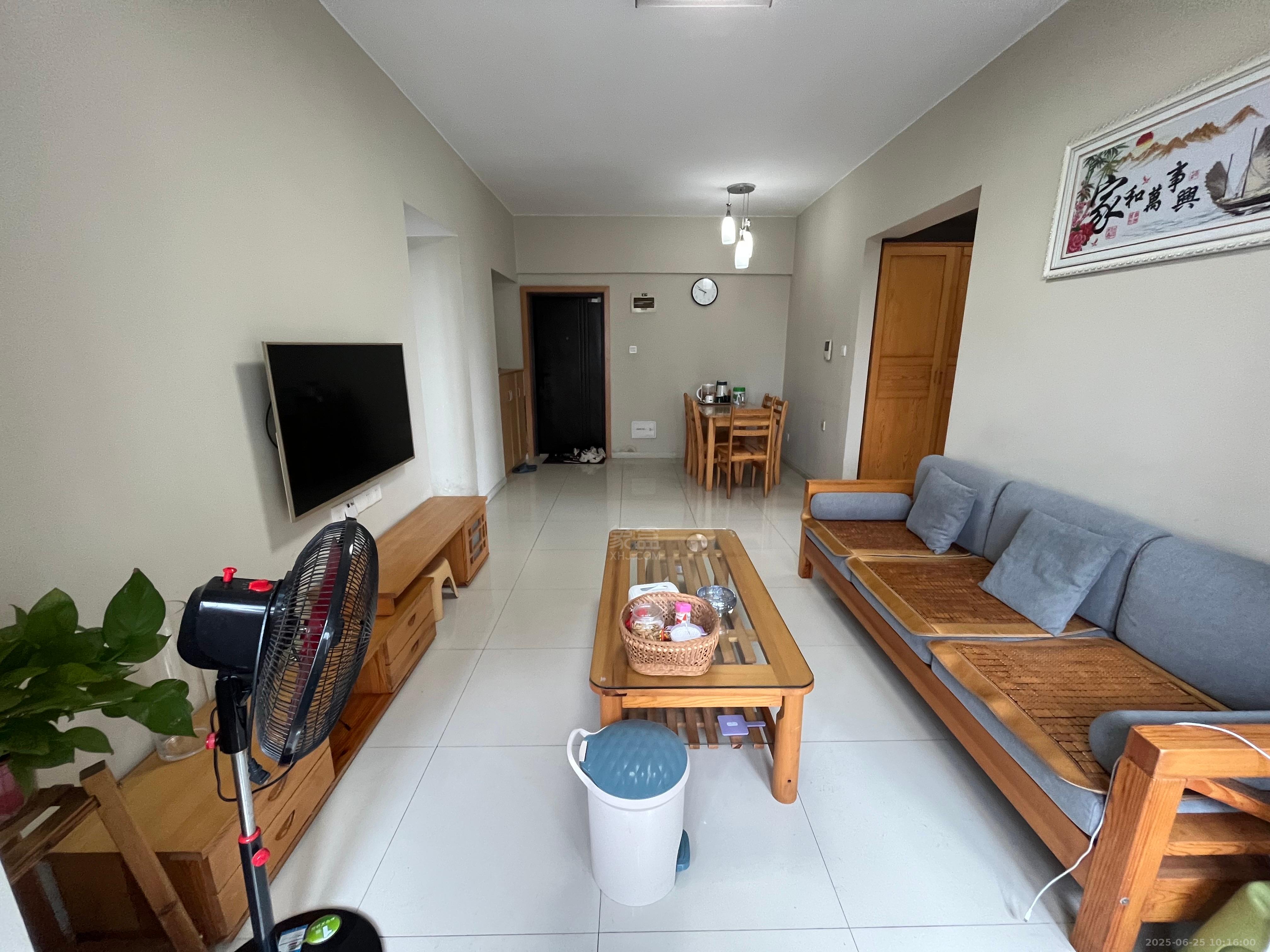 山水国际 2室2厅1卫 1500.0元/月 山水国际 2室2厅1卫 1500.0元/月室内图